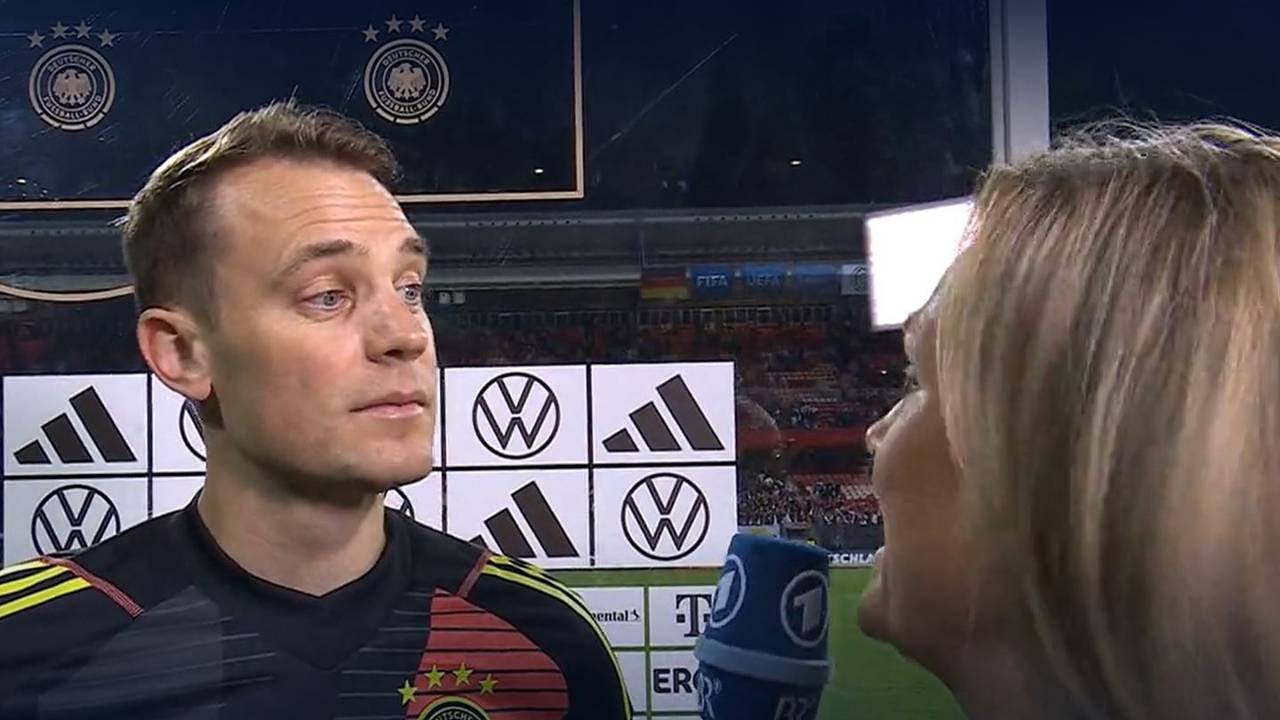 Manuel Neuer im Interview mit Julia Scharf.