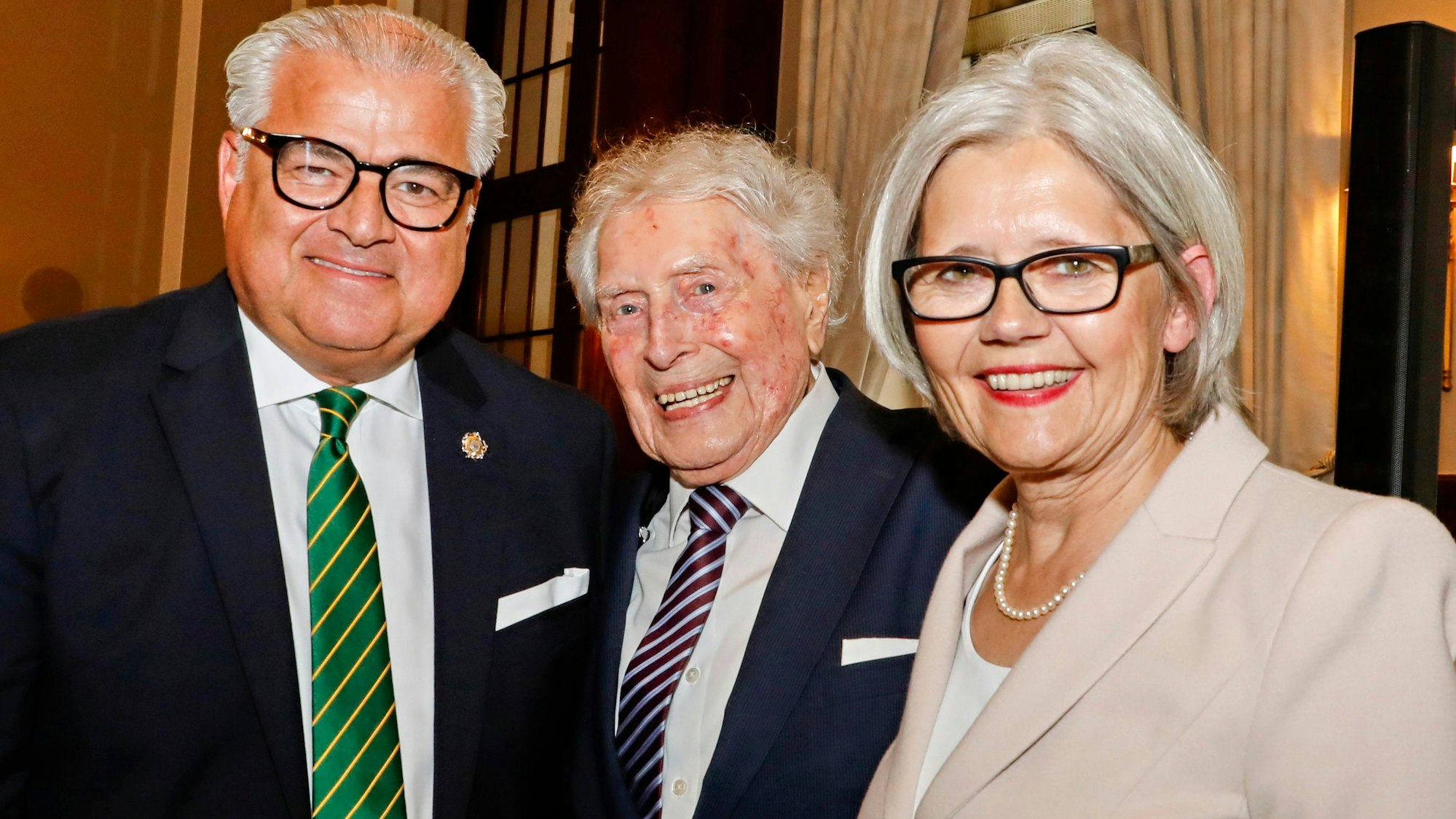 Hans-Georg Haumann mit Ludwig Sebus und Gabriele Patzke.