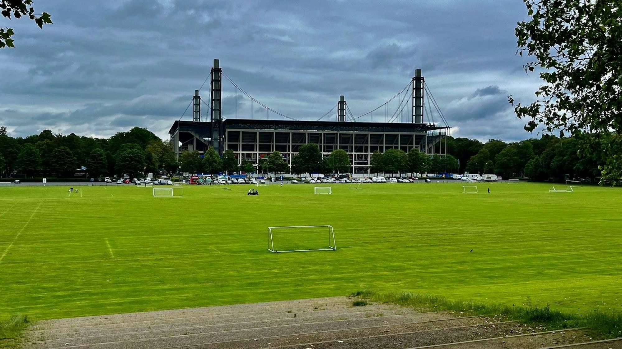 Blick auf das Rhein-Energie-Stadion in Köln.