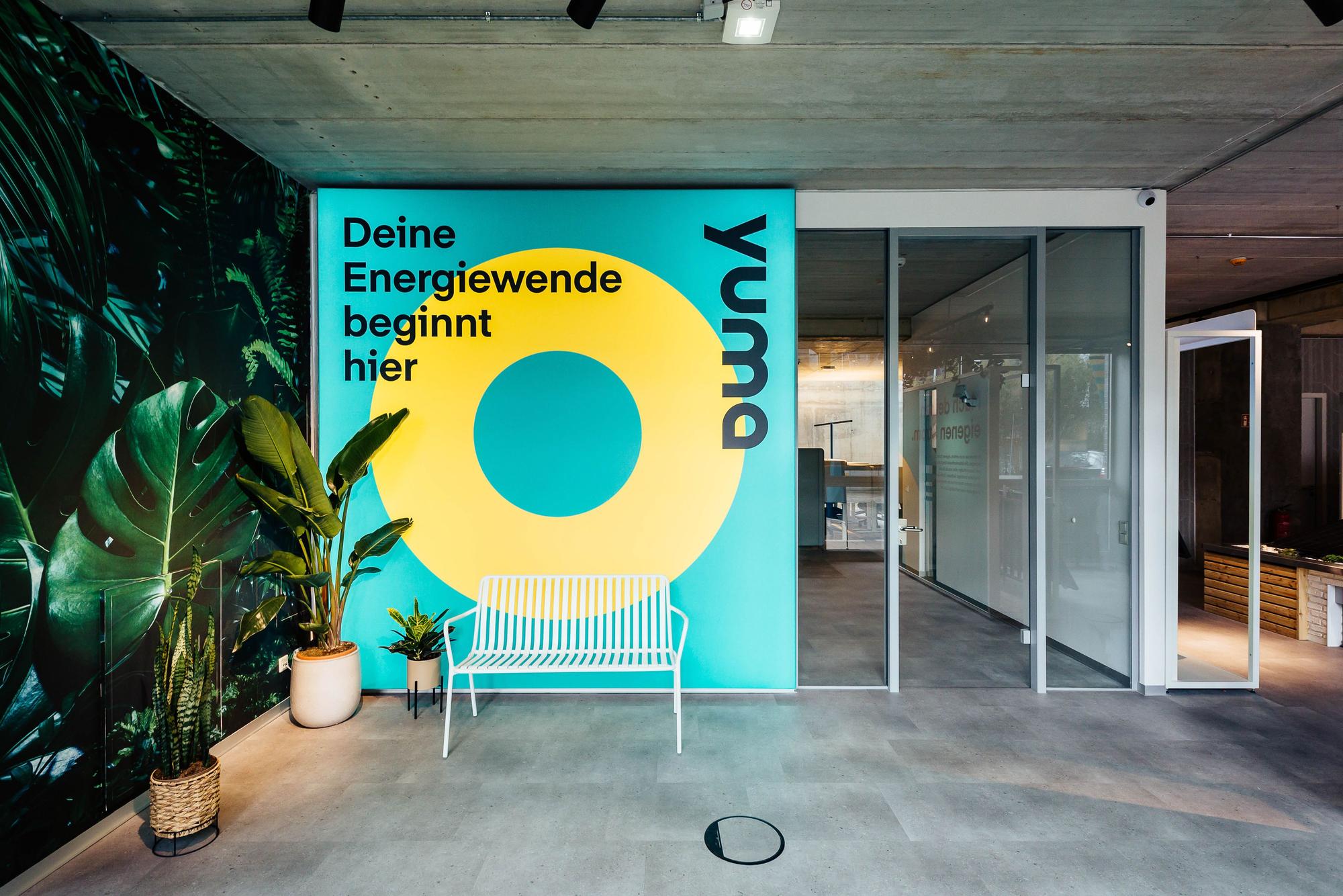 Eingang Yuma Store in Köln-Ehrenfeld.