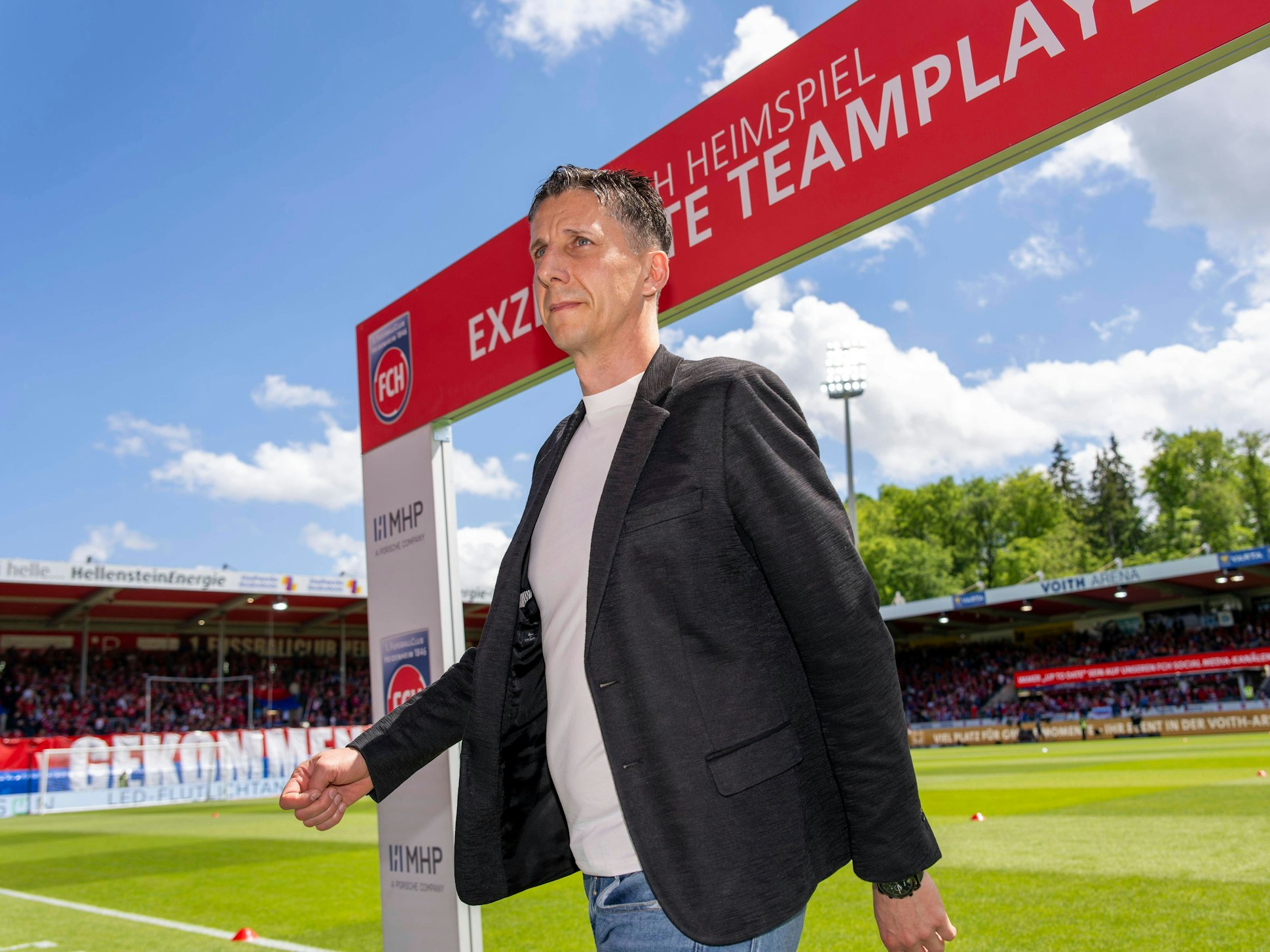 Sportdirektor Christian Keller (1. FC Köln) in Heidneheim.