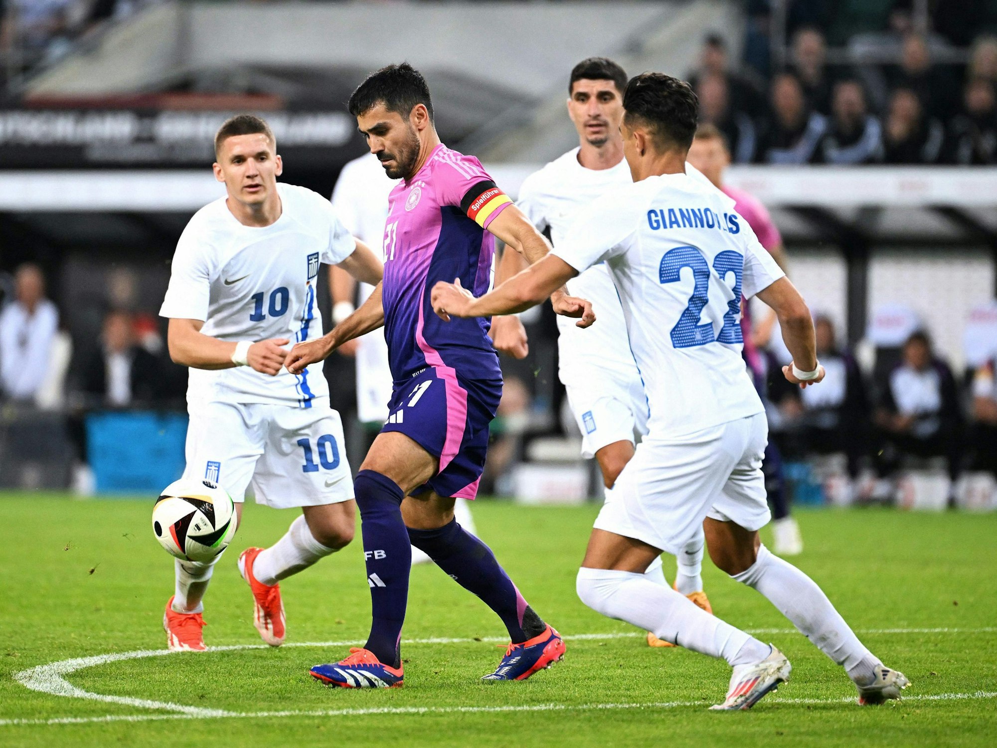 Ilkay Gündogan im Spiel gegen Griechenland.