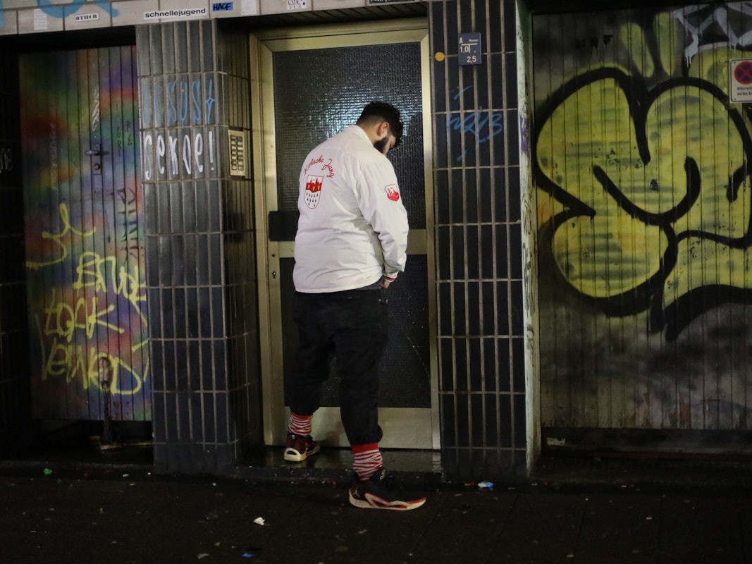 Ein Wildpinkler in Köln.