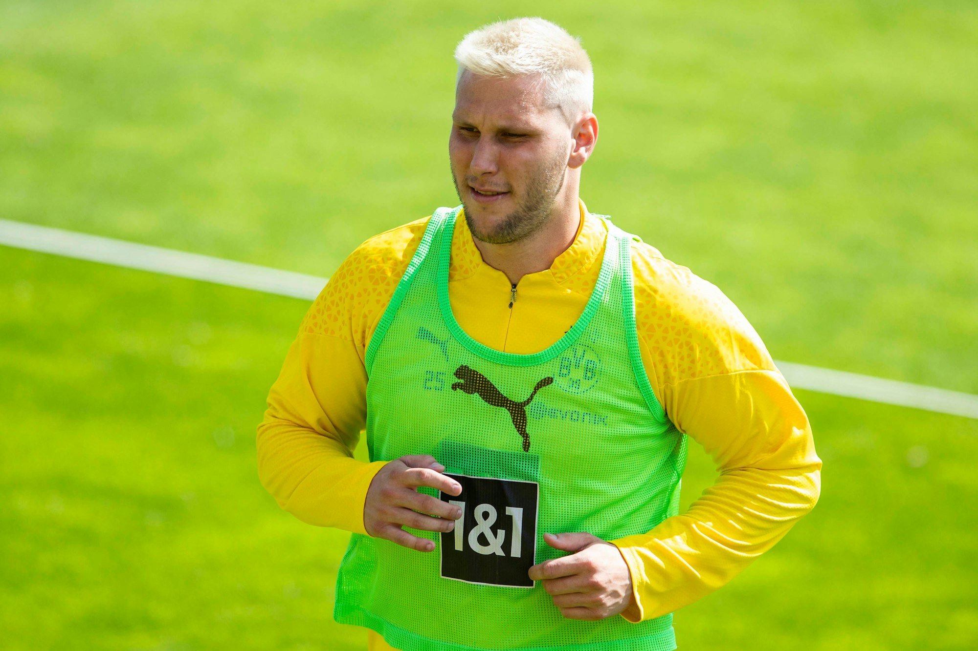 Niklas Süle trainiert bei Borussia Dortmund.