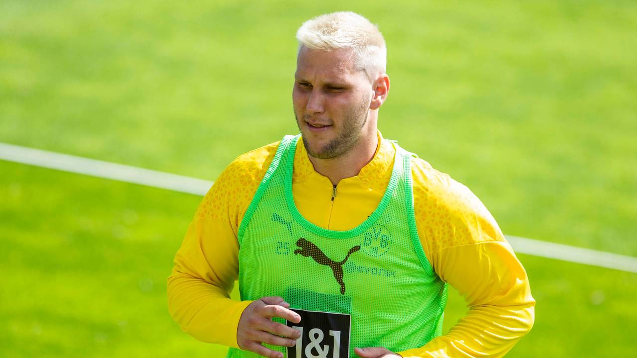 Niklas Süle trainiert bei Borussia Dortmund.
