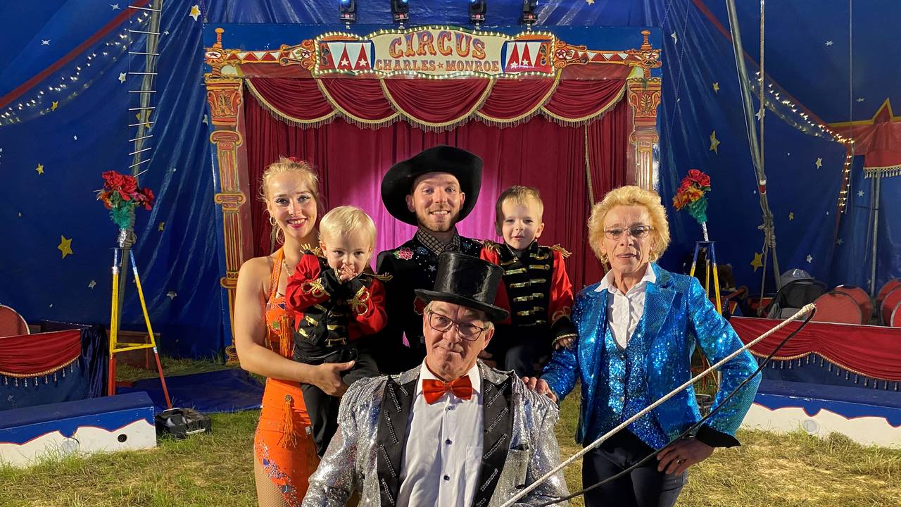 Die Familie Monroe vom Kölner „Circus Charles M“onroe