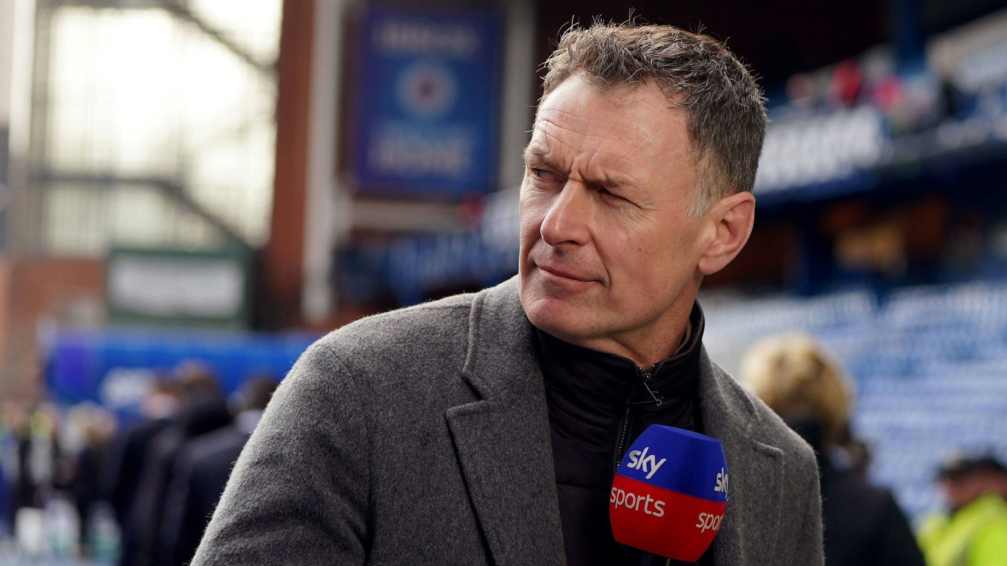 Chris Sutton bei einem Experten-Einsatz für Sky Sports UK