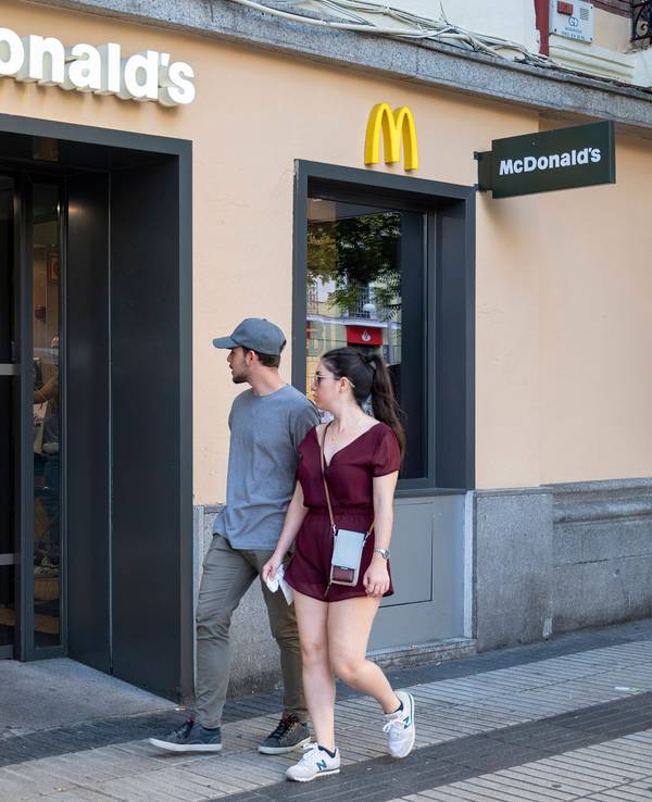 Eine McDonald's-Filiale in Spanien, Madrid.