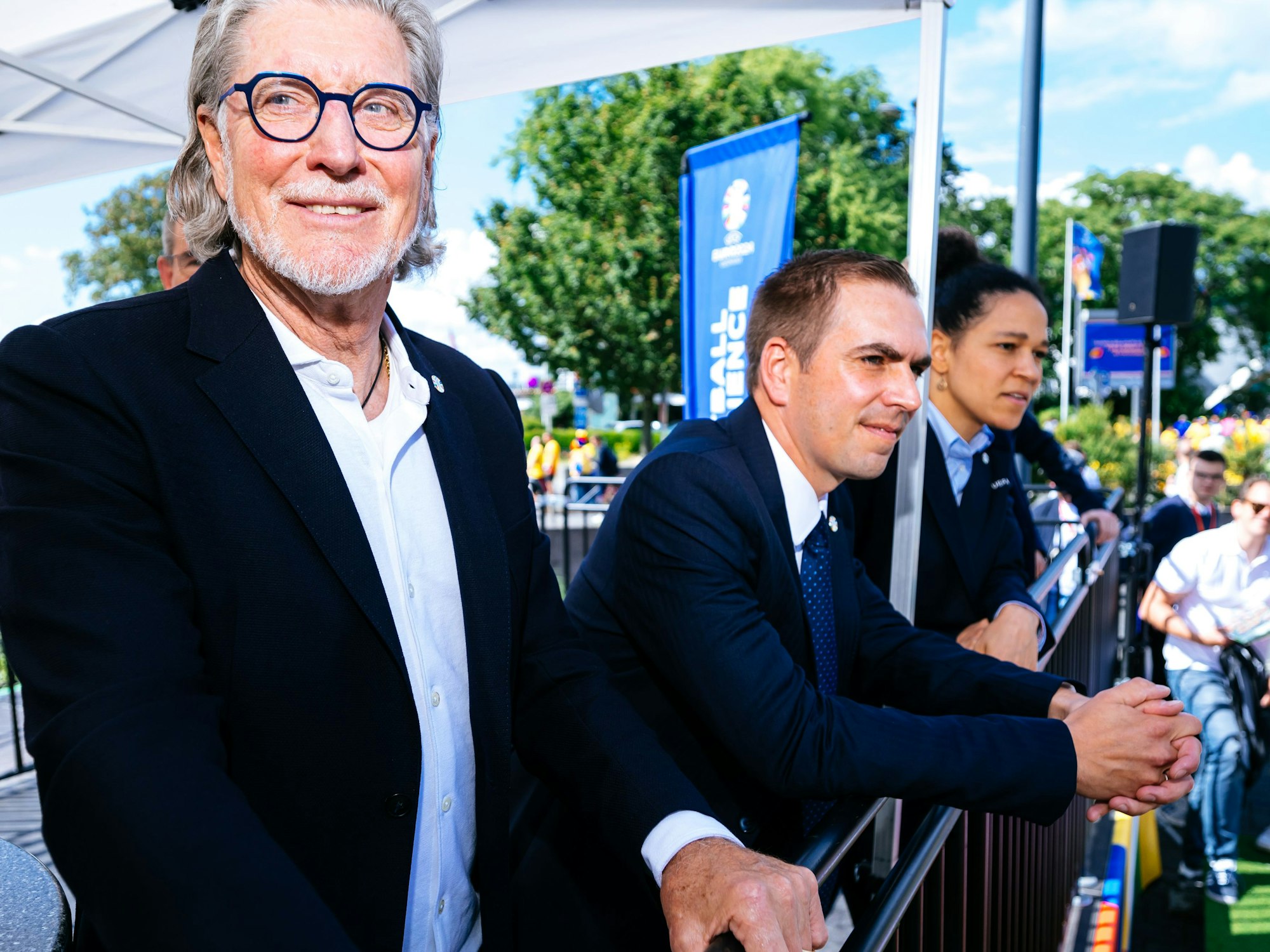 Toni Schumacher mit Philipp Lahm und Celia Sasic.