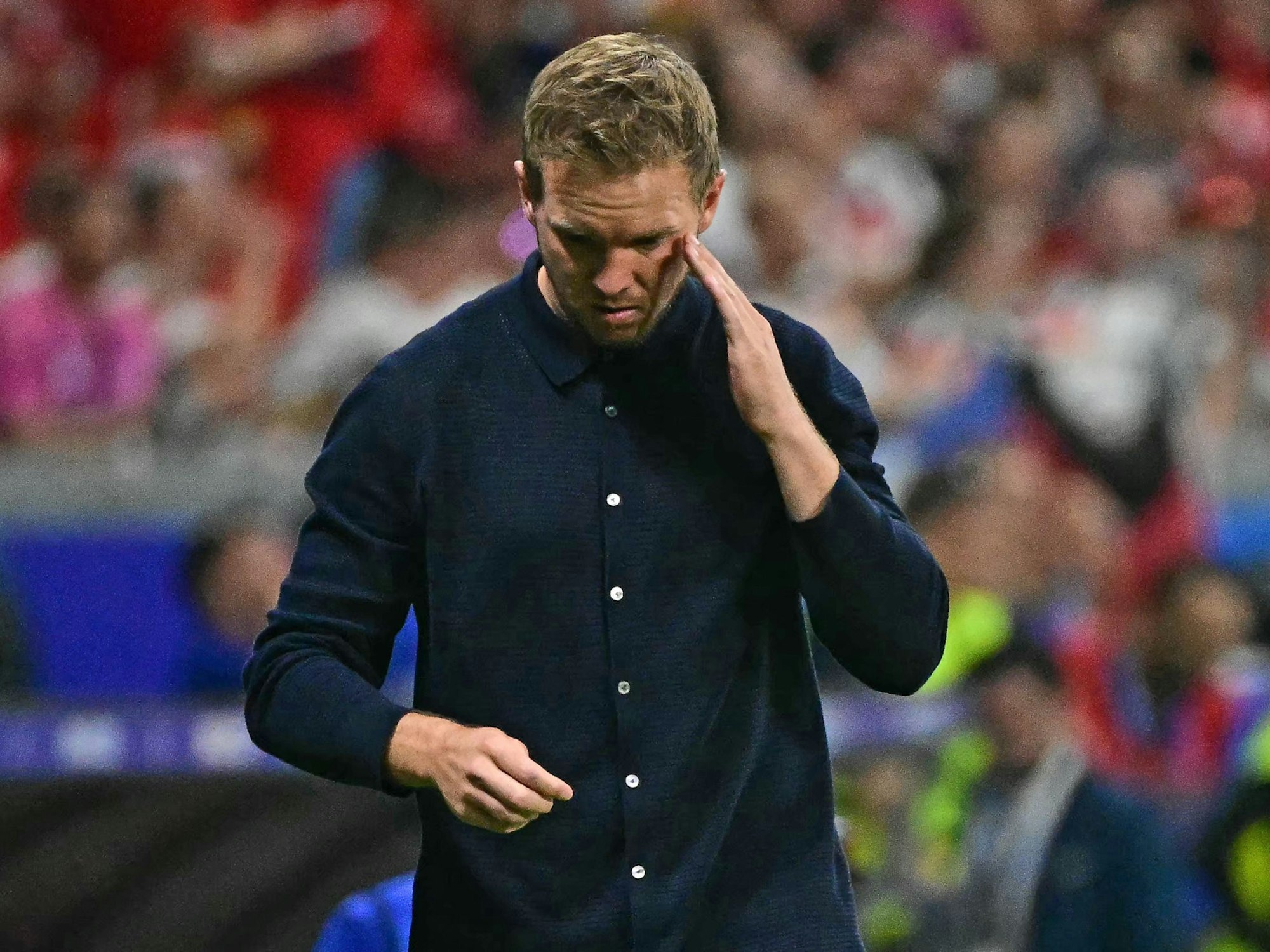 Julian Nagelsmann an der Seitenlinie.