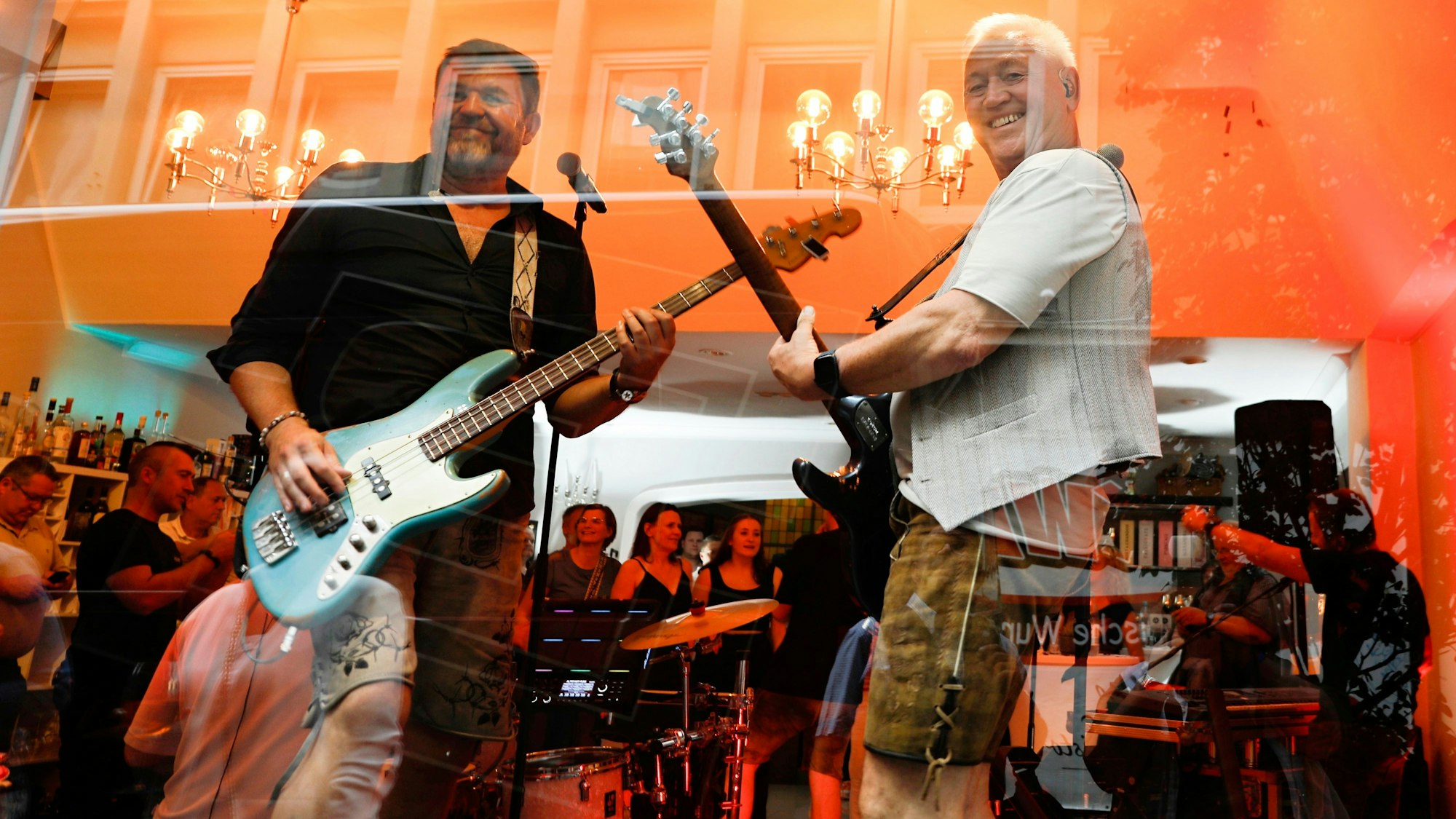 Die Boore beim Konzert.