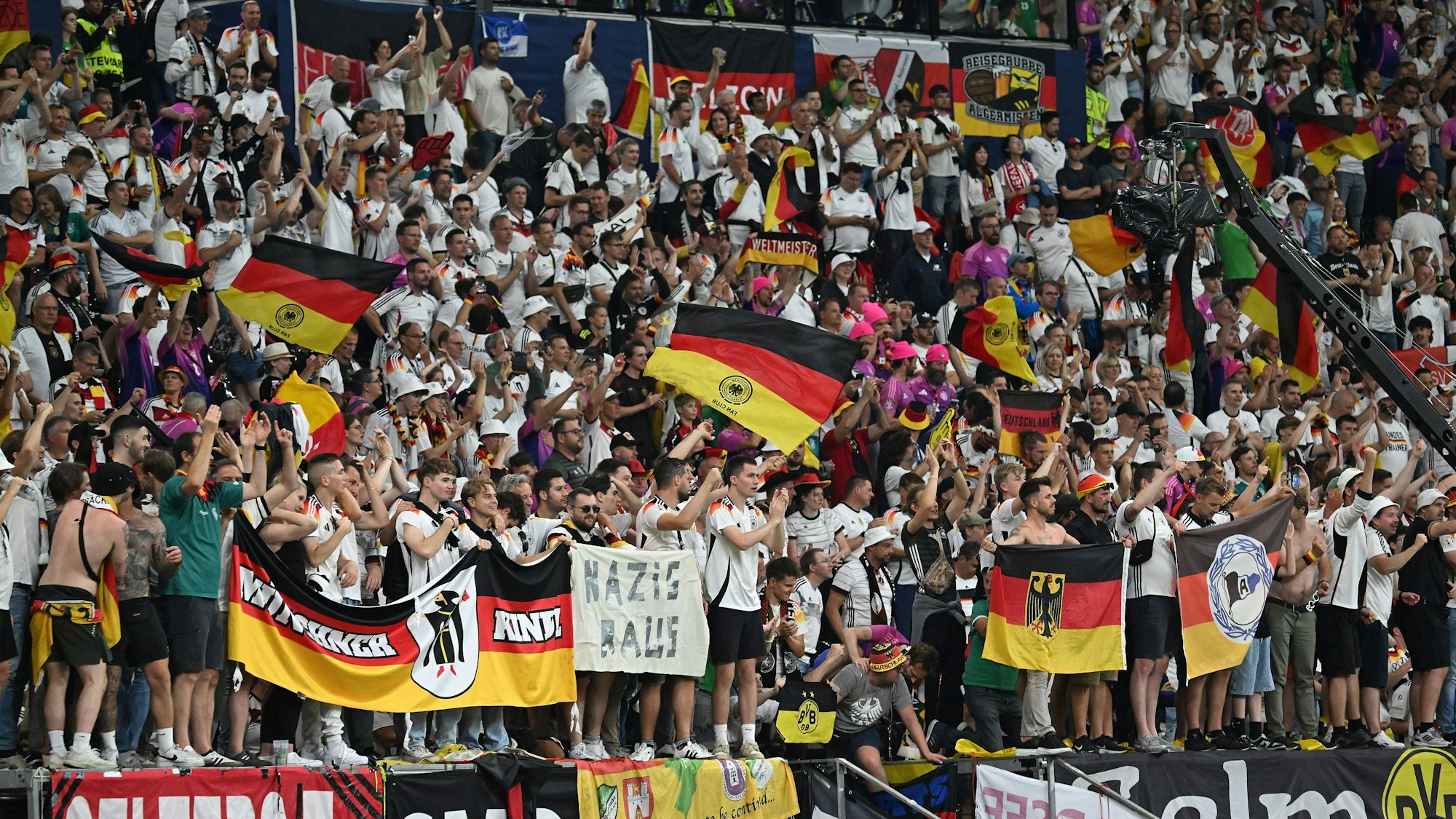 Die Deutschland-Fans am 23. Juni 2024 in Frankfurt beim Spiel gegen die Schweiz.