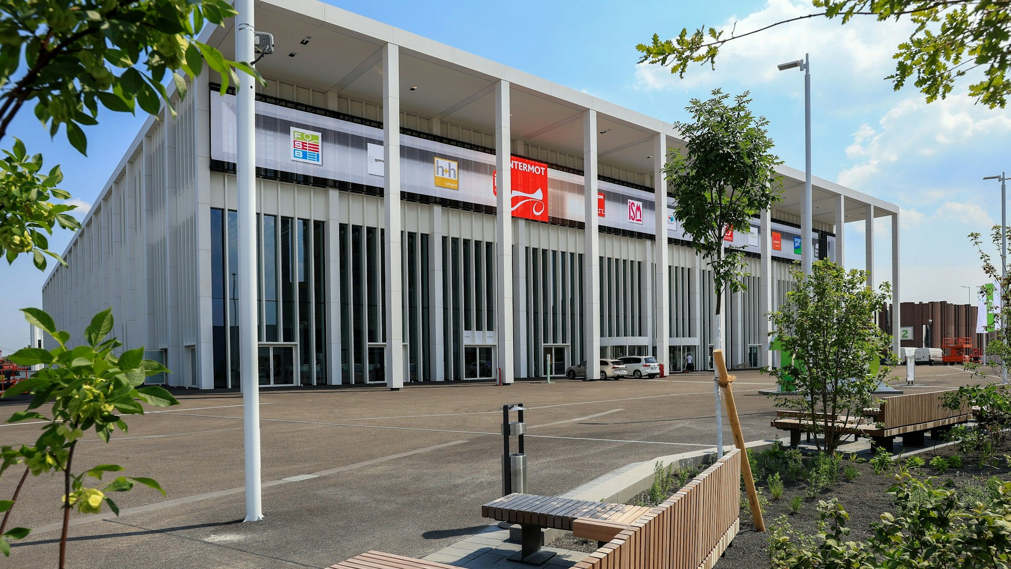 Rundgang durch das neue Event- und Kongresszentrum der Koelnmesse.