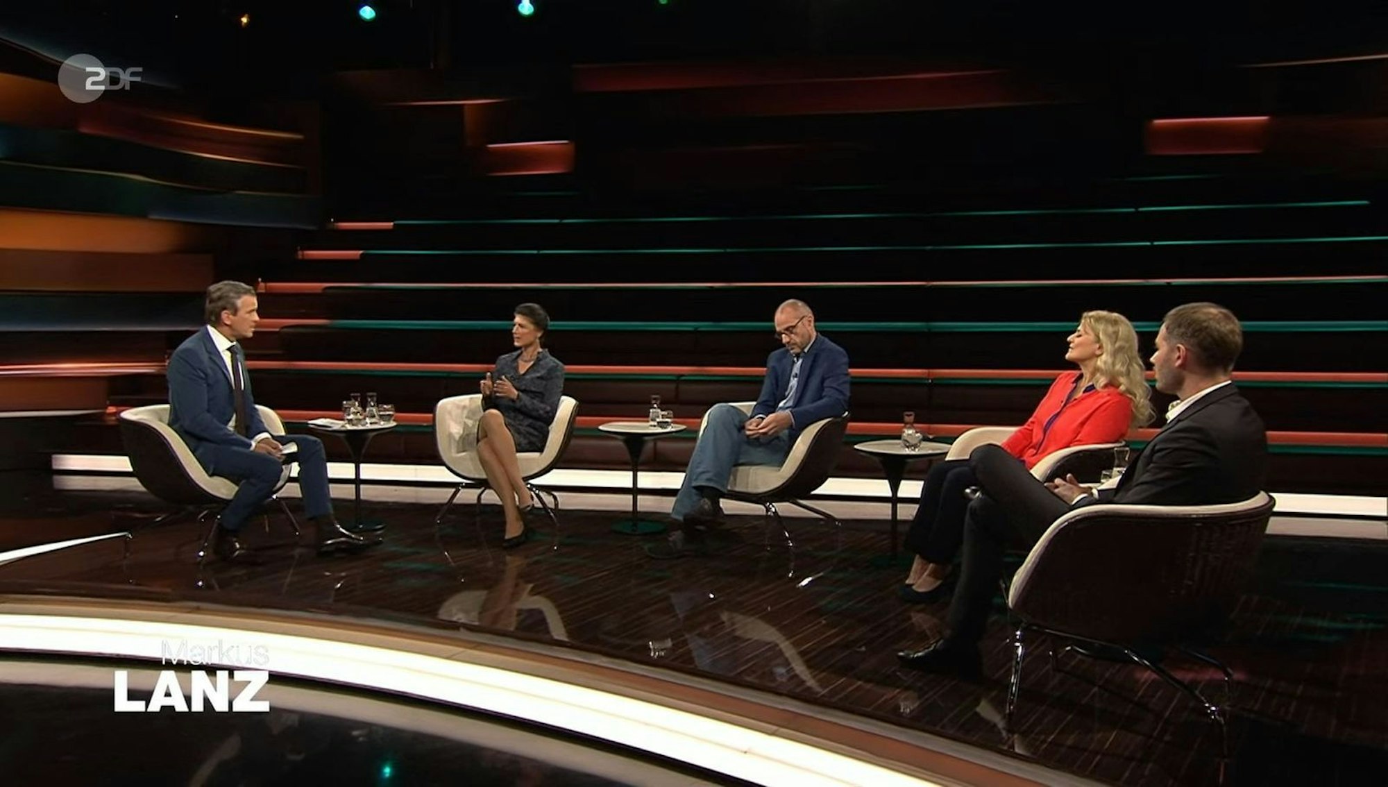 Am Donnerstagabend diskutierte Markus Lanz mit (von links) Sahra Wagenknecht, Raj Kollmorgen, Kristina Dunz und Jacob Ross.