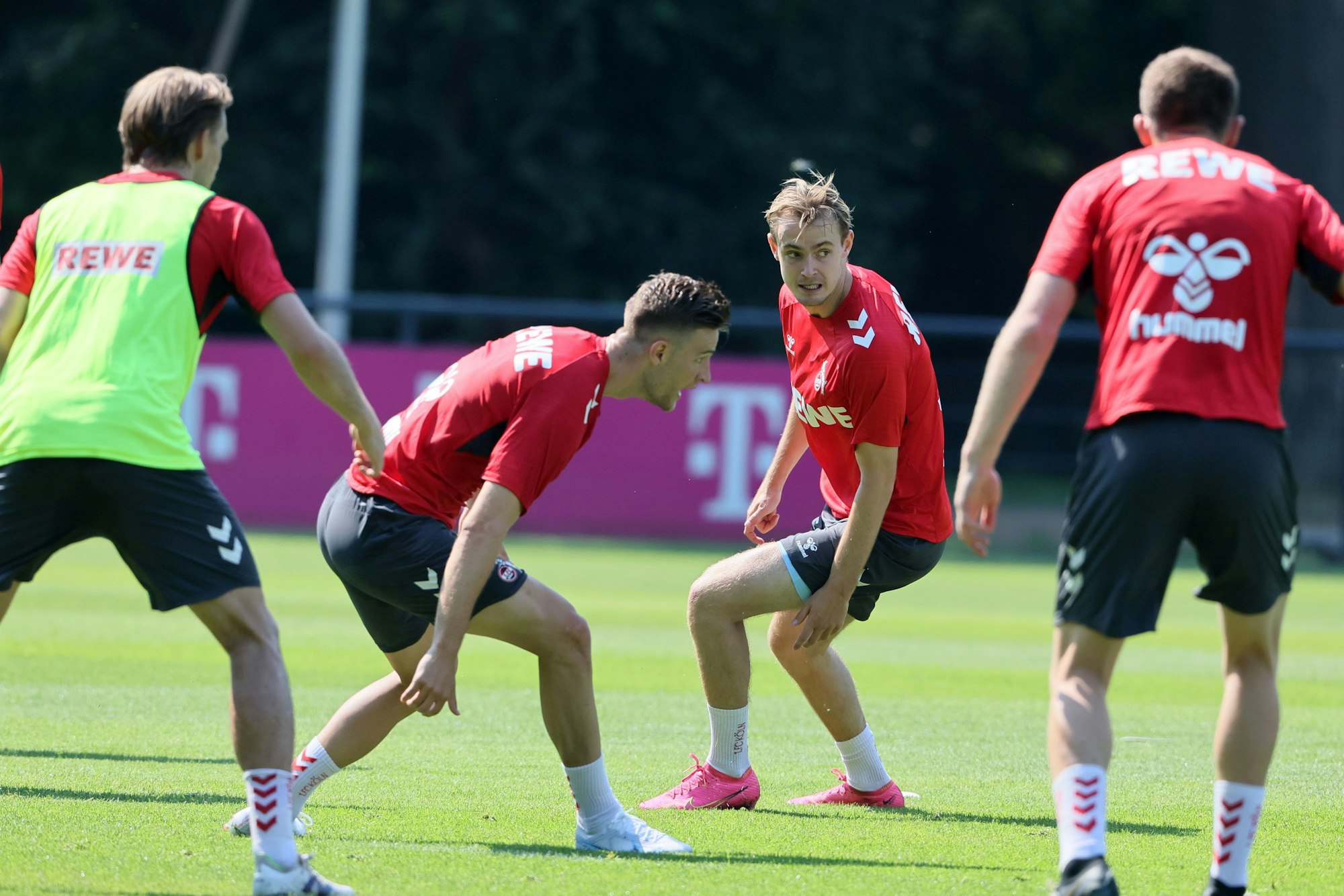 Rasmus Carstensen und Jacob Christensen kim FC-Training.