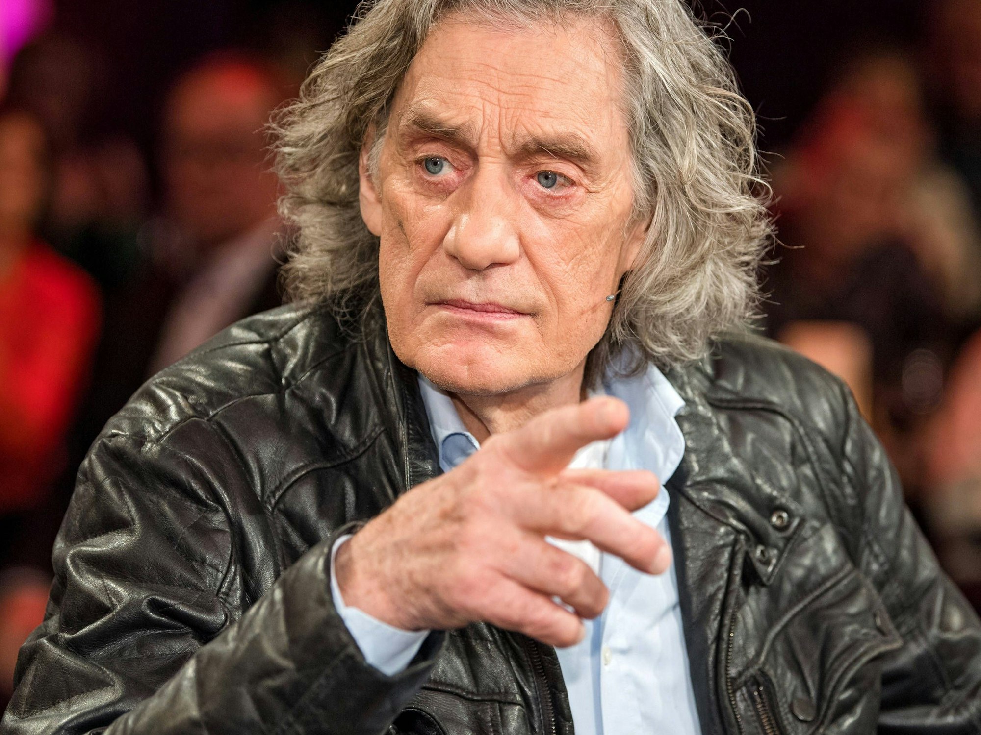 Schauspieler Winfried Glatzeder, hier bei der Aufzeichnung der MDR - Talkshow Riverboat am 26. Januar 2024 in Leipzig, geht nach zehn Jahren erneut in den Dschungel.