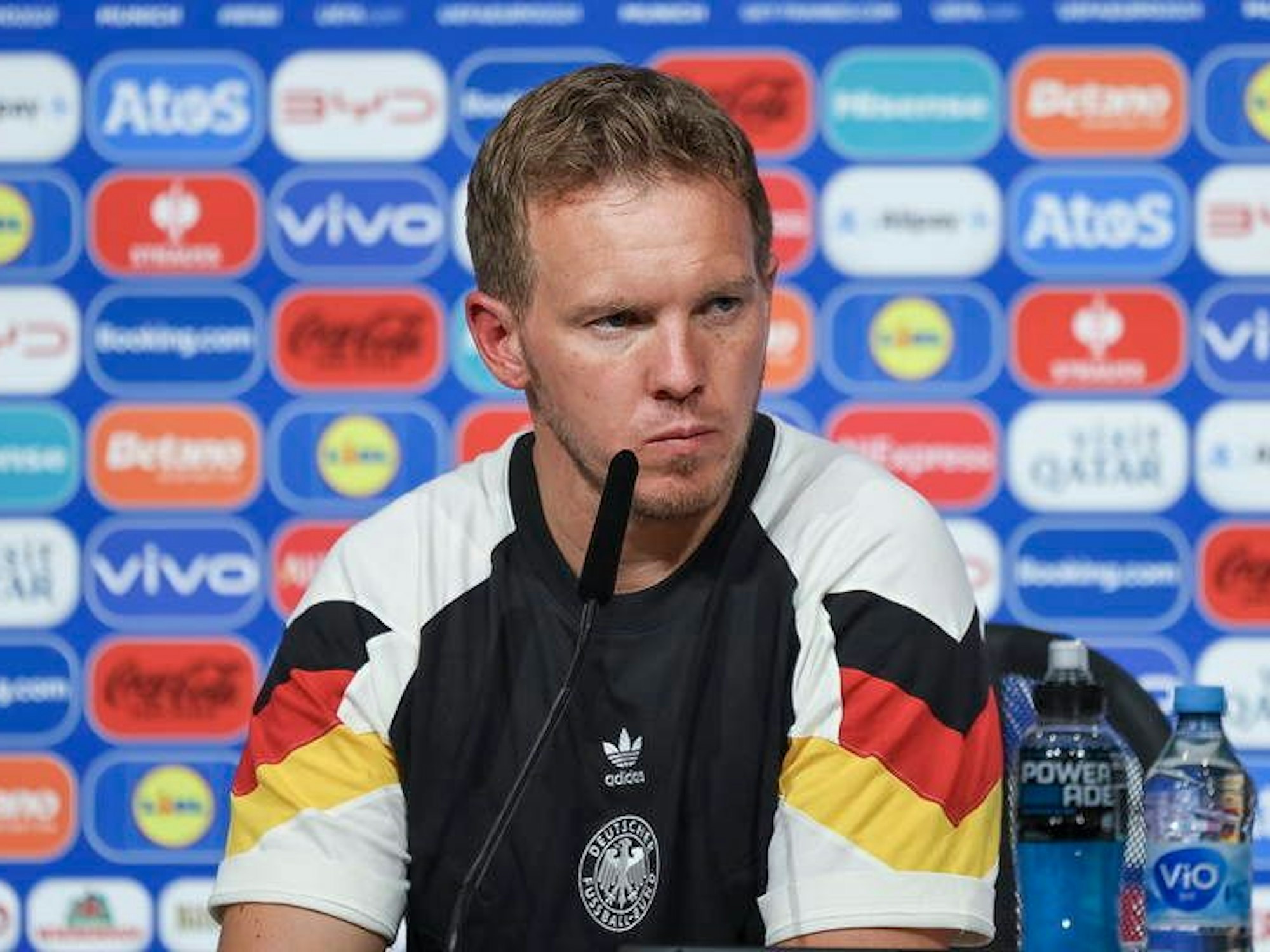 Julian Nagelsmann während der Pressekonferenz vor dem EM-Eröffnungsspiel gegen Schottland.