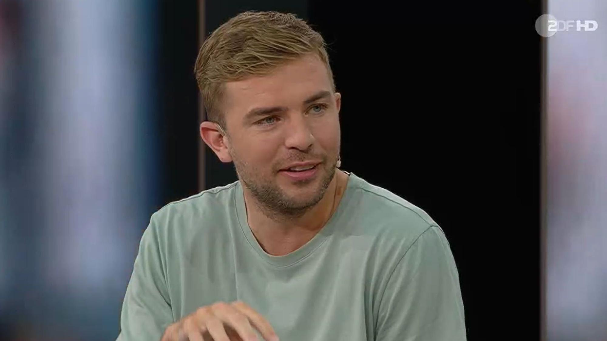 Christoph Kramer im TV-Studio.