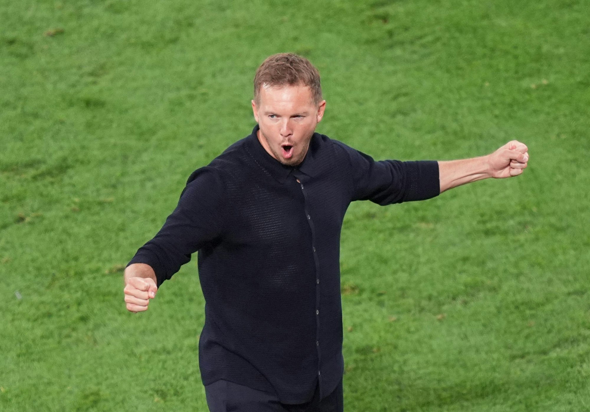 Deutschlands Bundestrainer Julian Nagelsmann jubelt nach dem Sieg.