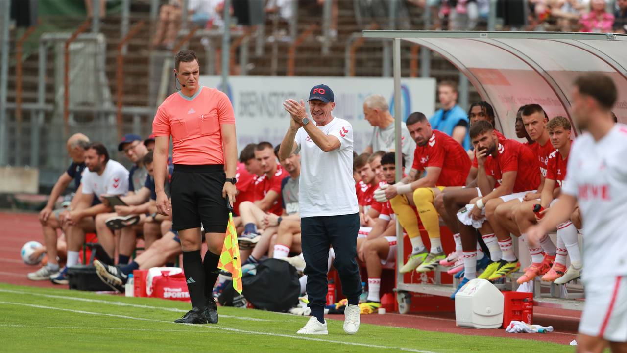 Testspiel im Südstadion: 1. FC Köln vs. VfL Rheingold 1912 Köln-Poll.