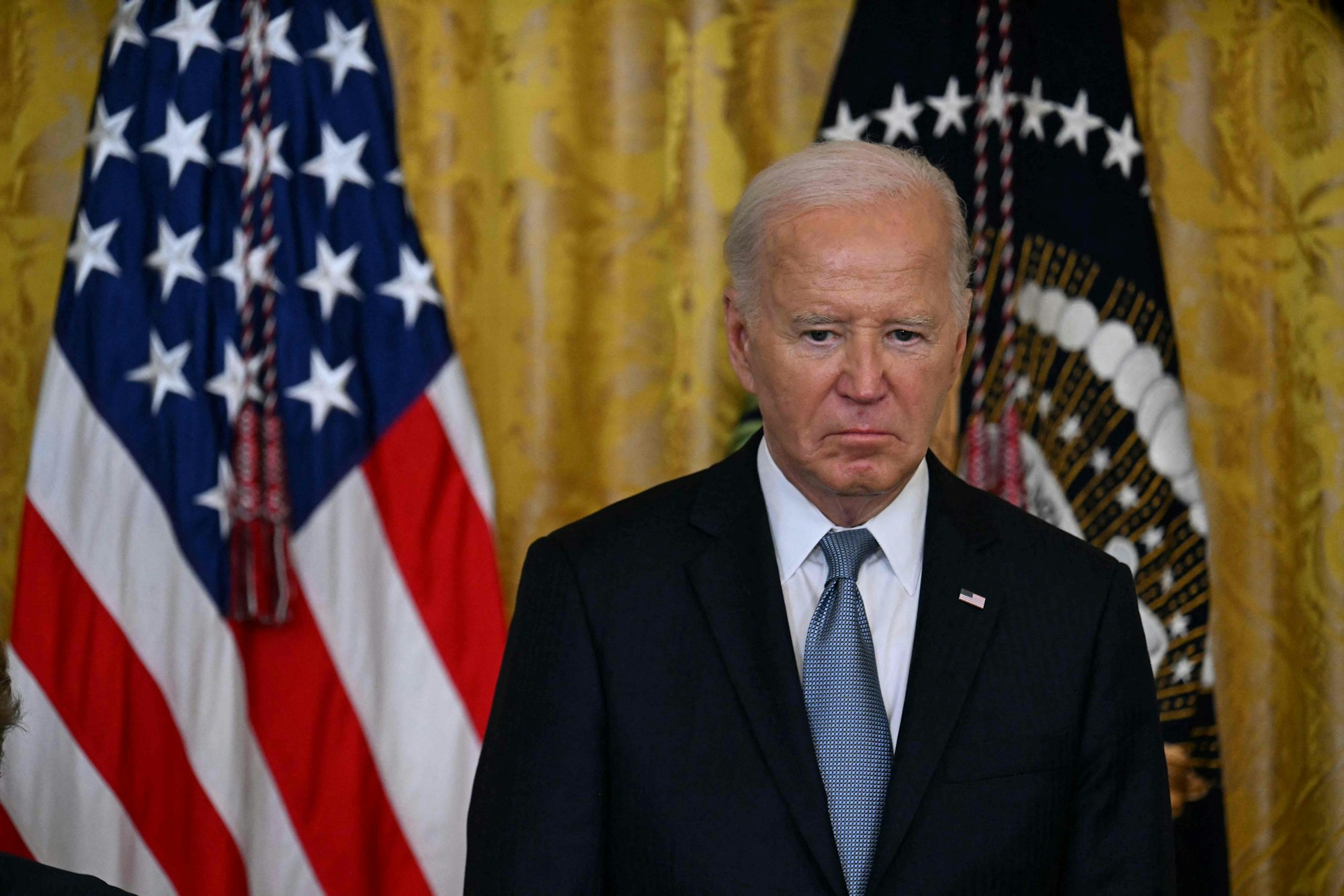 Die Luft für US-Präsident Joe Biden (hier am 3. Juli im Weißen Haus) wird immer dünner.