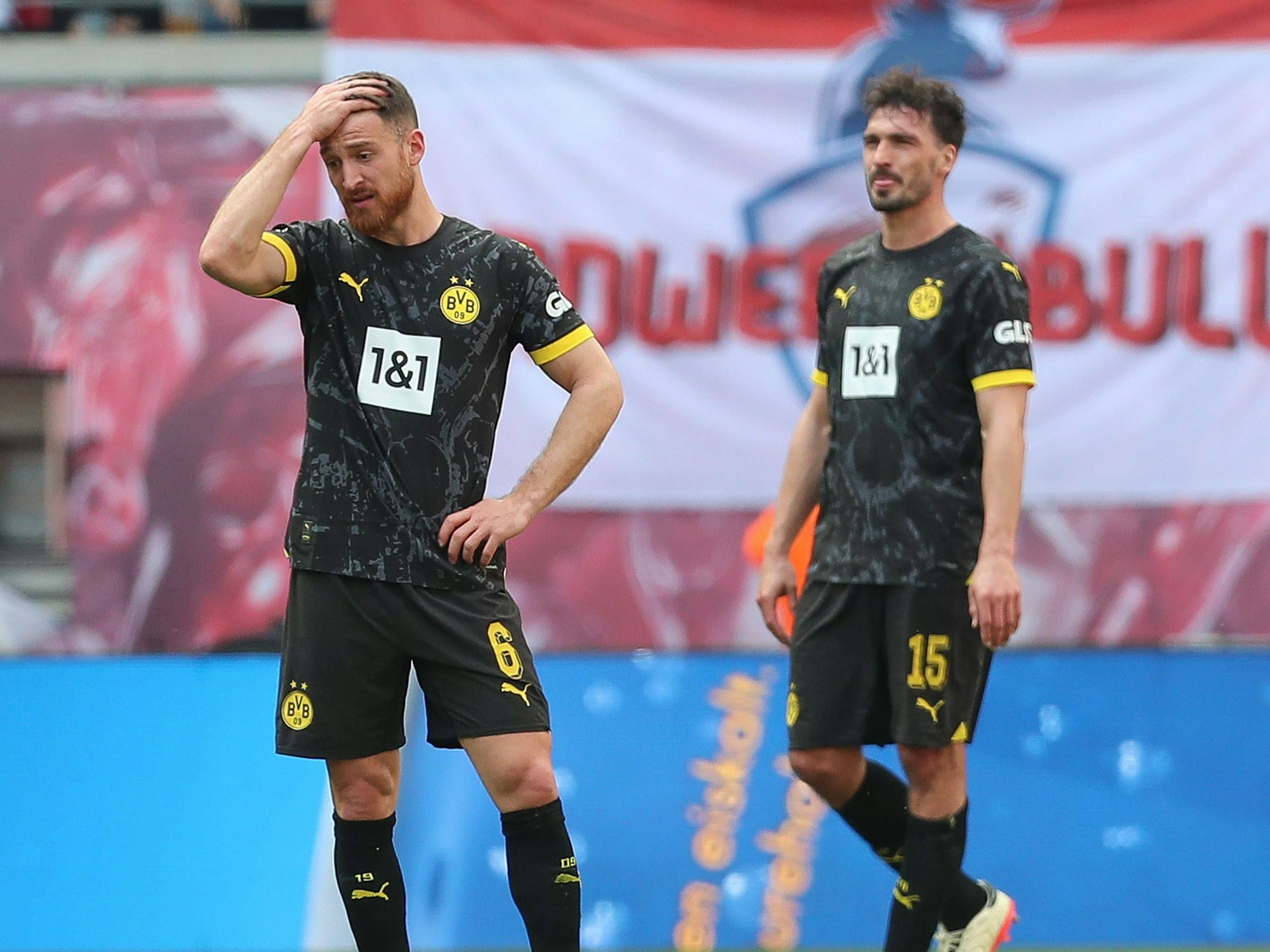Ex-FC-Profi Salih Özcan (l.) im Spiel zwischen Borussia Dortmund und RB Leipzig am 27. April 2024.