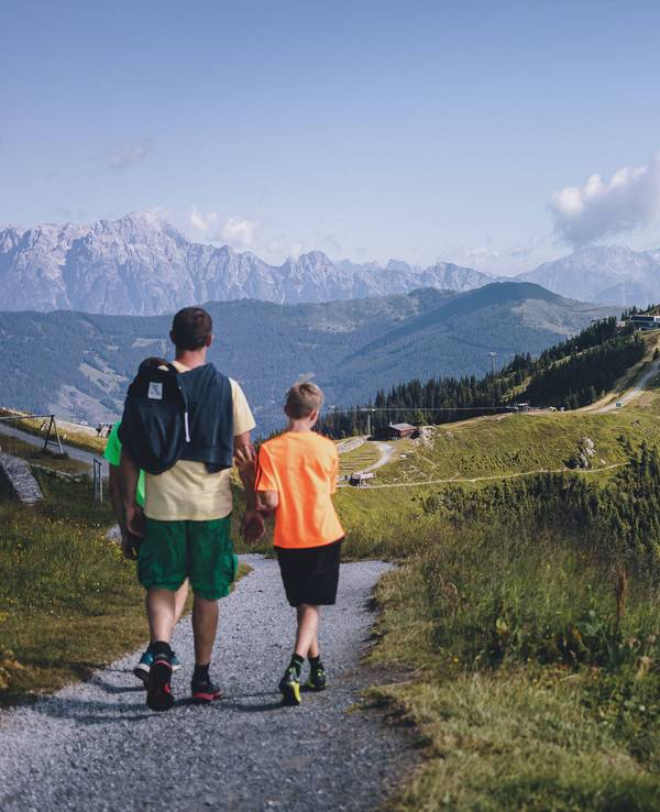 Zell am See ist im Sommer ein beliebtes Ausflugsziel für Urlauber und Bergliebhaber. Das Symbolfoto wurde am 30. Juli 2020 aufgenommen.