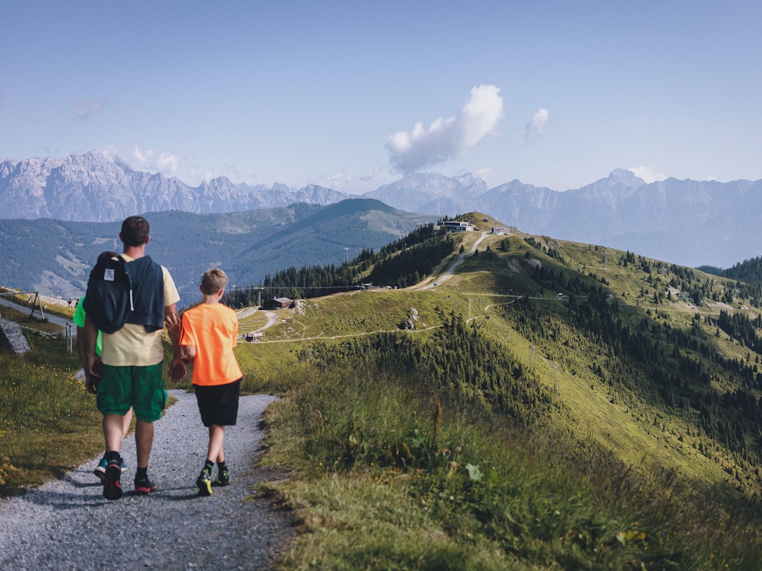 Zell am See ist im Sommer ein beliebtes Ausflugsziel für Urlauber und Bergliebhaber. Das Symbolfoto wurde am 30. Juli 2020 aufgenommen.