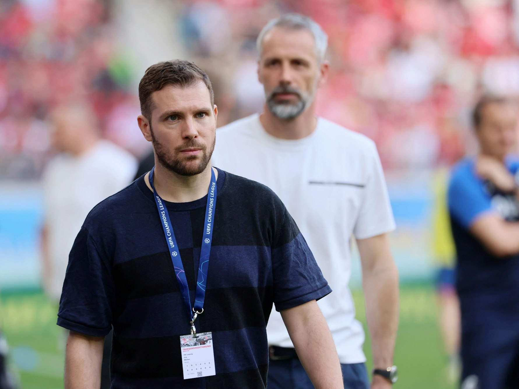 Till Müller mit RB-Trainer Marco Rose.