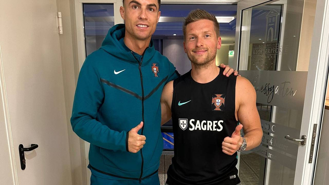 Physiotherapeut Nico Lissewski mit Cristiano Ronaldo
