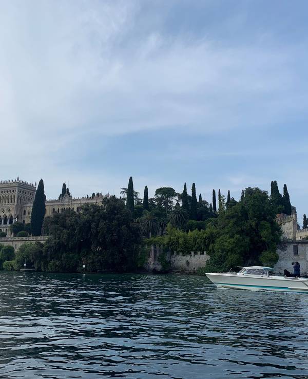 Isola del Garda im Juni 2024