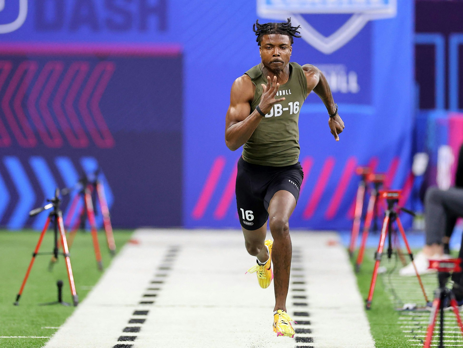 Khyree Jackson beim NFL-Draft.