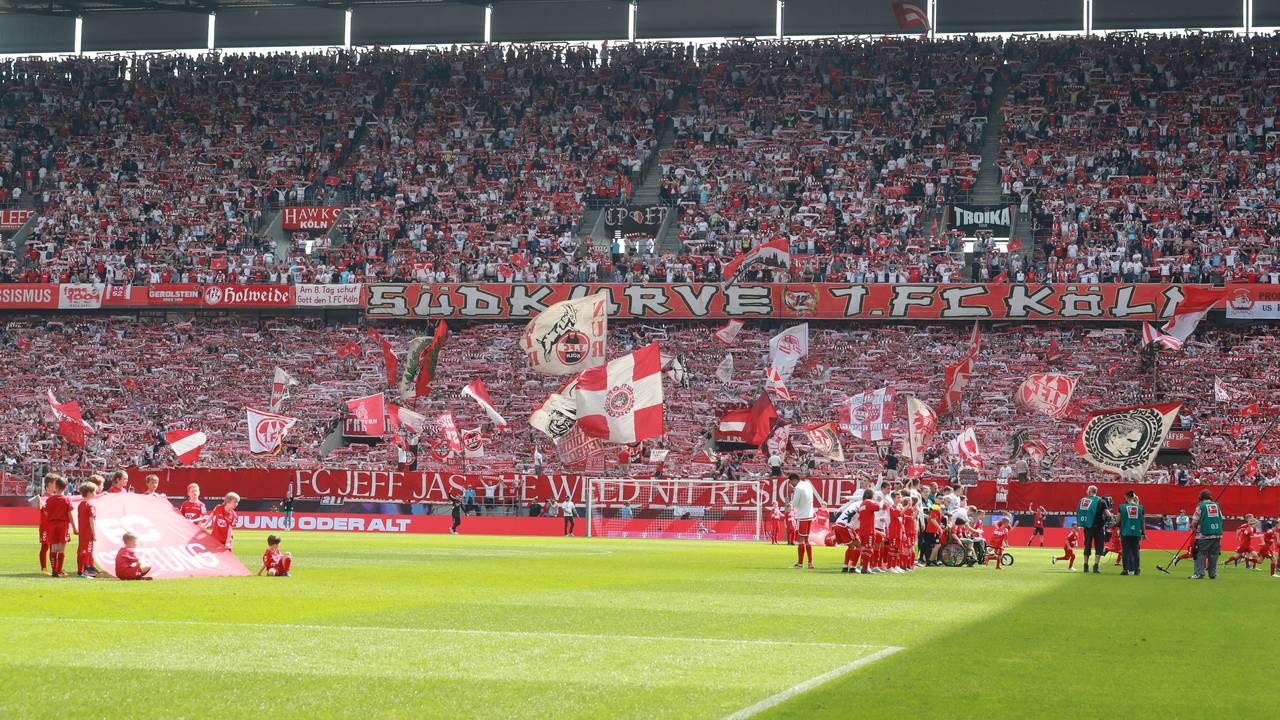Die Südtribüne des 1. FC Köln.