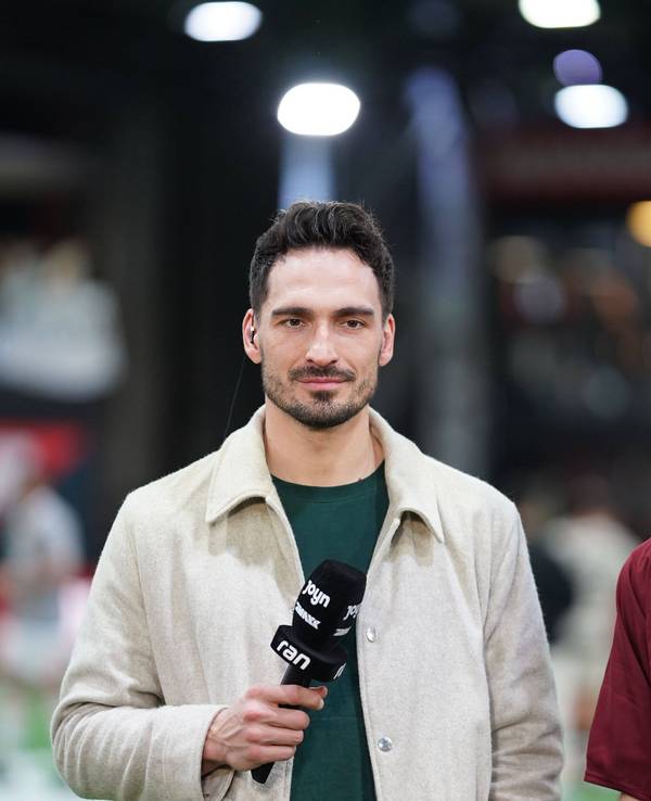 Mats Hummels und Christoph Kramer bei einem Interview am Rande eines Spieltags der Baller League.
