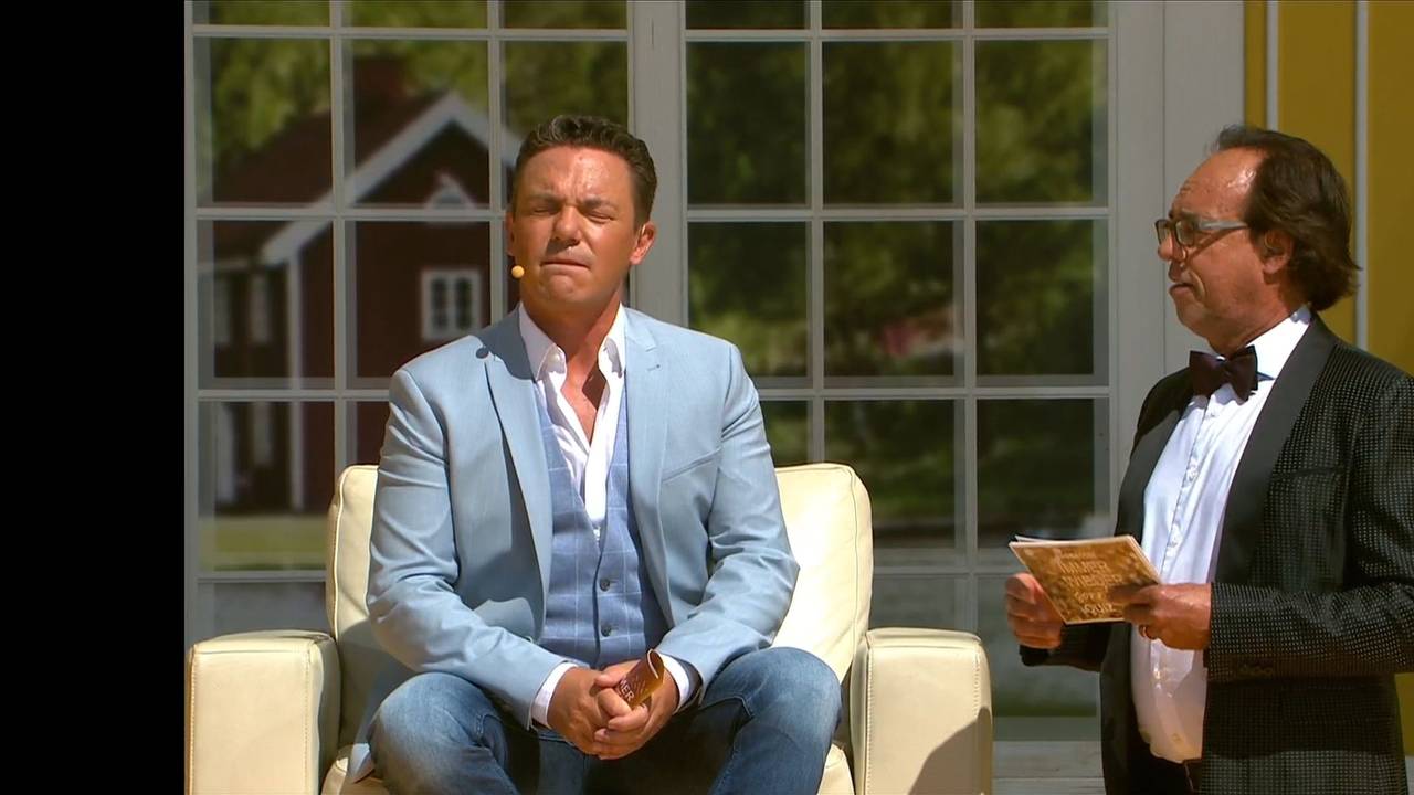 Das Foto stammt aus der ARD-Show „Immer wieder sonntags“ und zeigt Moderator Stefan Mross (l.) im Gespräch mit seinem Gast Christoph Sonntag (r.). Screenshot am 14. Juli erstellt zum Zwecke der Berichterstattung. Quelle: ARD Mediathek.
