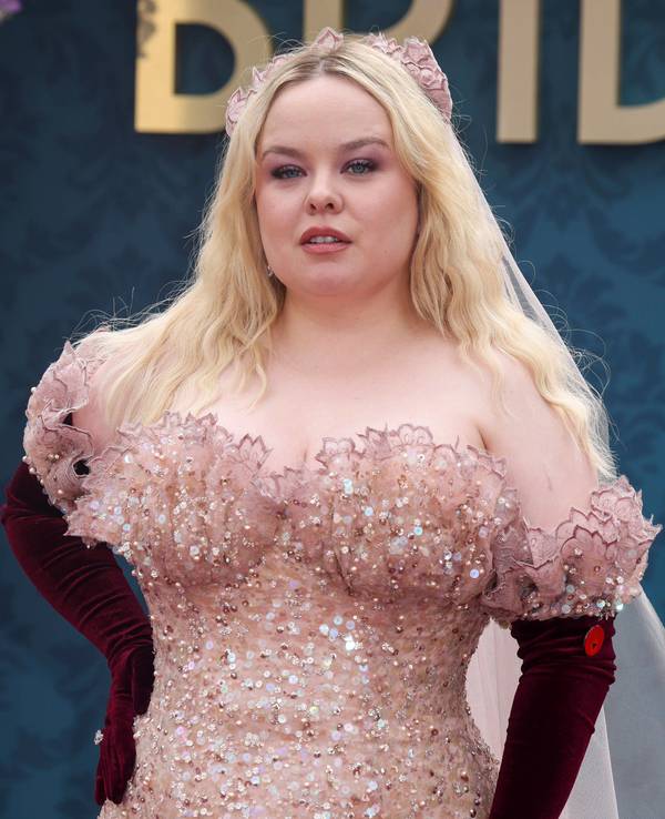 „Bridgerton“-Star: Nicola Coughlan (hier am 12. Juli 2024 in London) spielt die Penelope Featherington - und ist wieder als verliebte Lady Whistledown in Staffel 3 zu sehen.