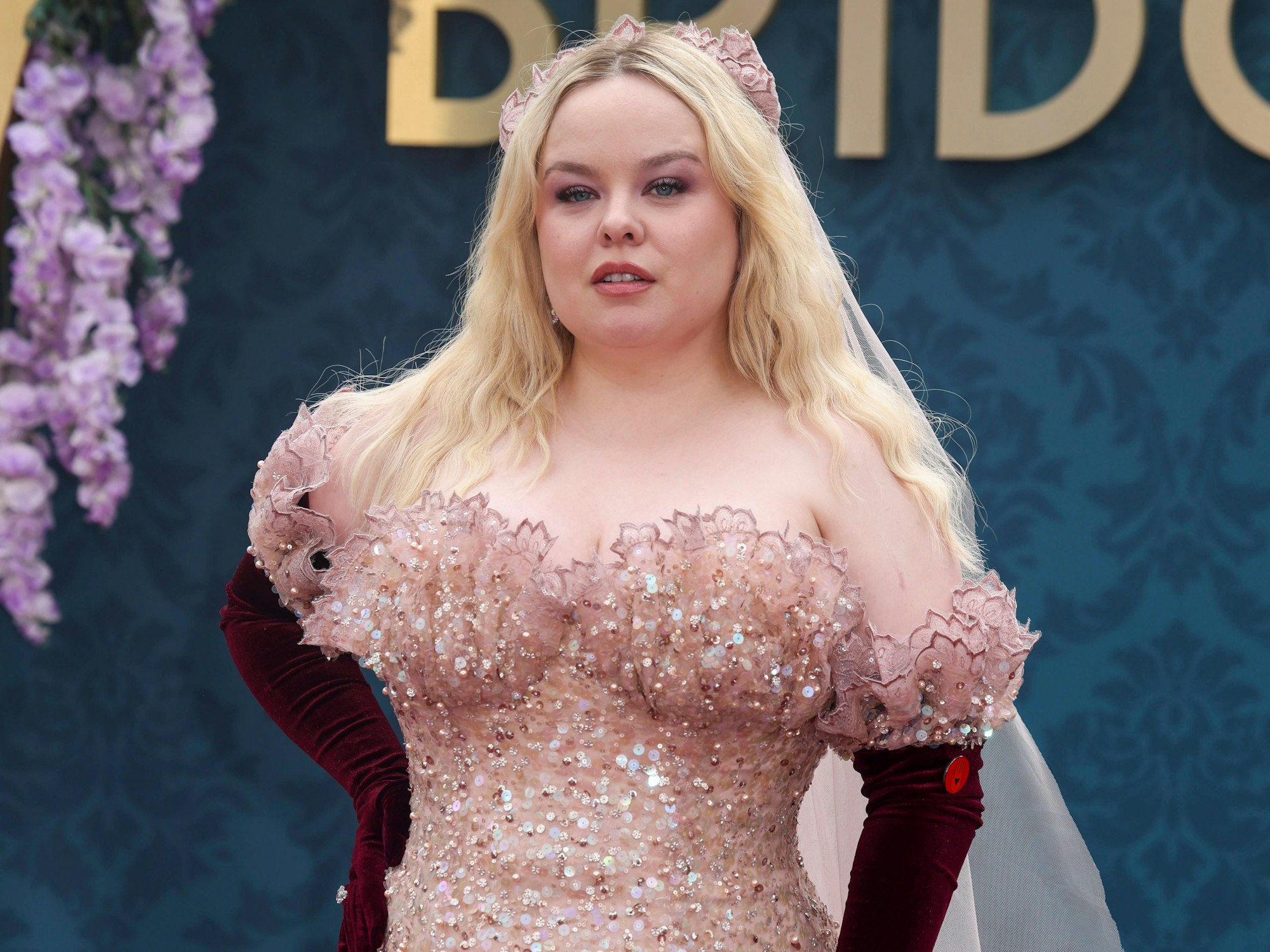 „Bridgerton“-Star: Nicola Coughlan (hier am 12. Juli 2024 in London) spielt die Penelope Featherington - und ist wieder als verliebte Lady Whistledown in Staffel 3 zu sehen.