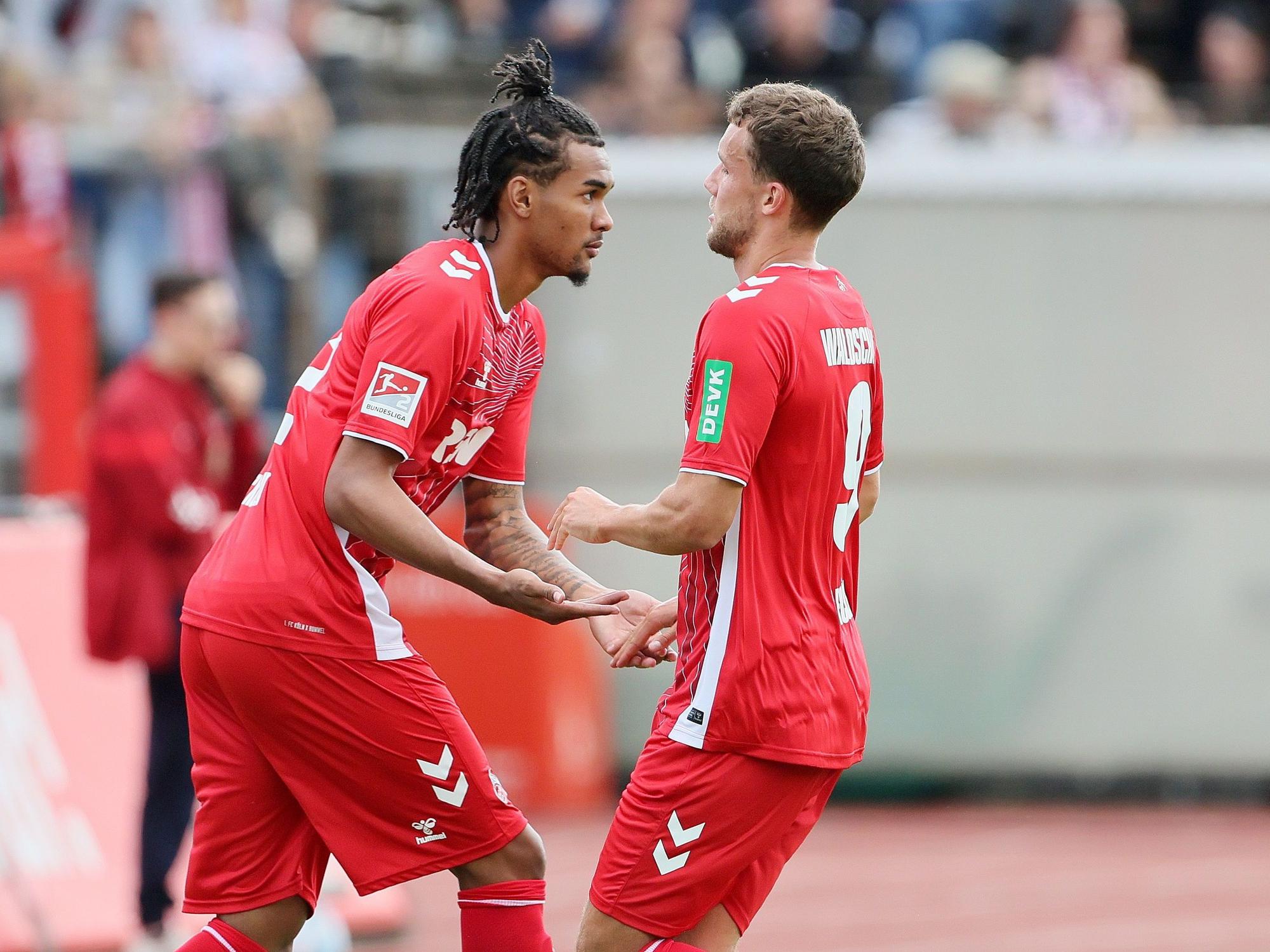 Testspiel im Südstadion, 1. FC Köln vs. Kickers Offenbach, von links: Damion Downs und Luca Waldschmidt