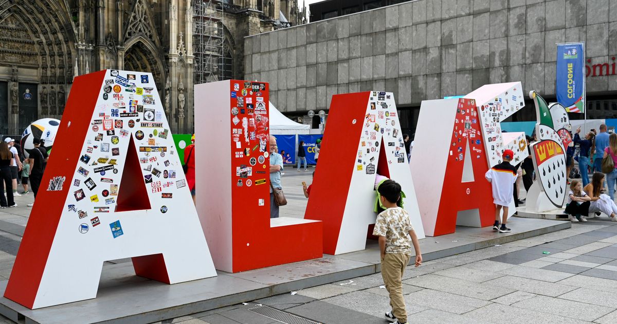 Köln: Alaaf-Skulptur kommt in den Rheinauhafen | Express