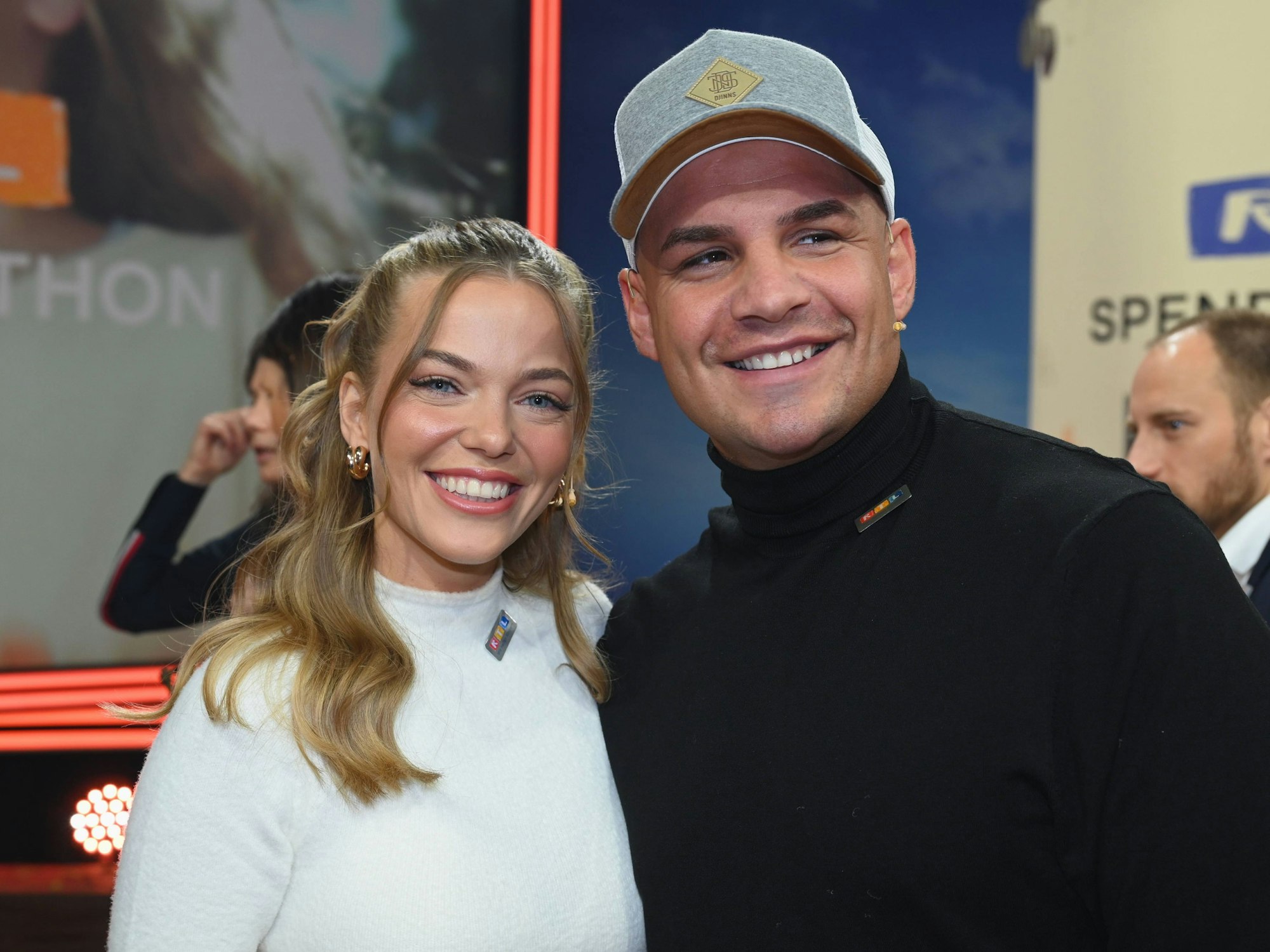 Sänger Pietro Lombardi mit Freundin Laura Maria Rypa nimmt am 28. RTL Spendenmarathon teil.