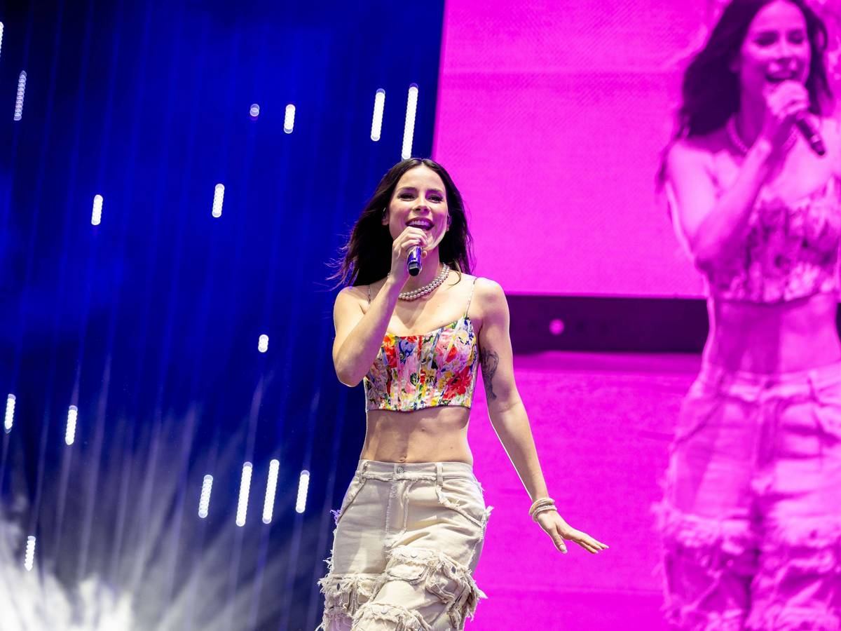 Lena bei einem Konzert auf der Freilichtbühne im Hamburger Stadtpark