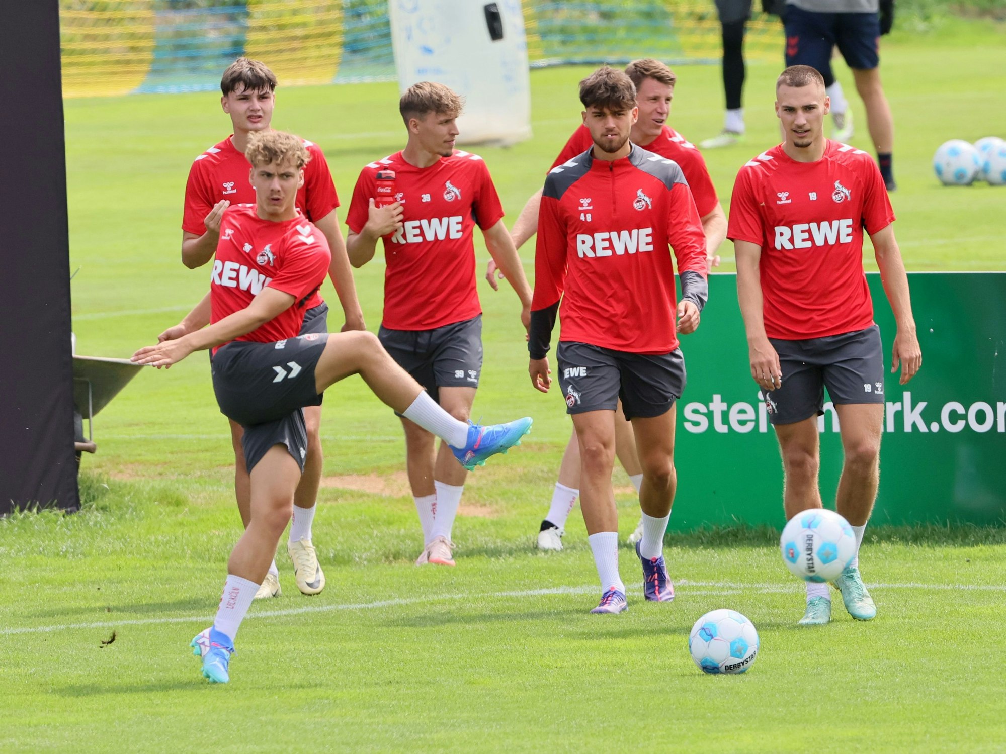 1. FC Köln, Trainingslager in Bad Waltersdorf (Österreich), Training mit Meiko Wäschenbach