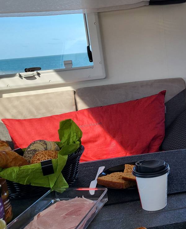 In den Niederlanden gibt es einige der schönsten Campingplätze direkt am Wasser.