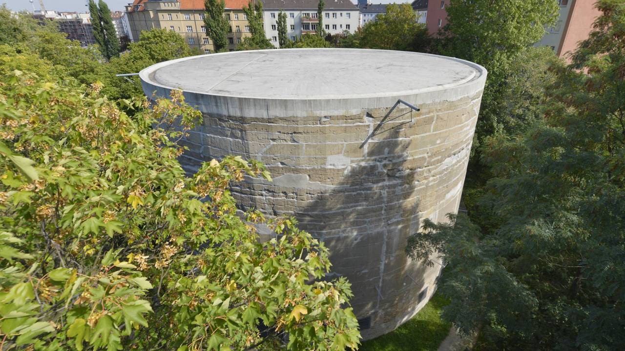 Schwerbelastungskoerper, General-Pape-Strasse, Tempelhof, Berlin, Deutschland.