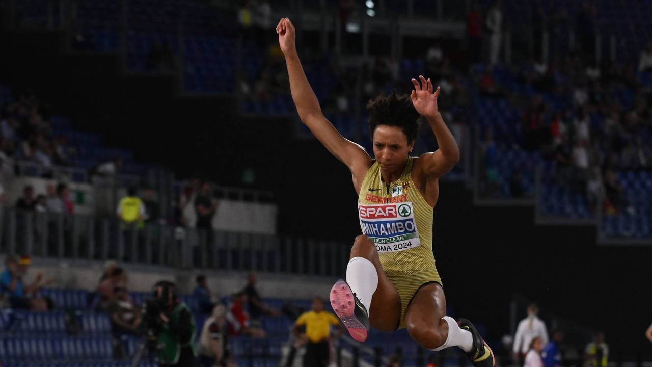 Weitspringer Malaika Mihambo in Action.