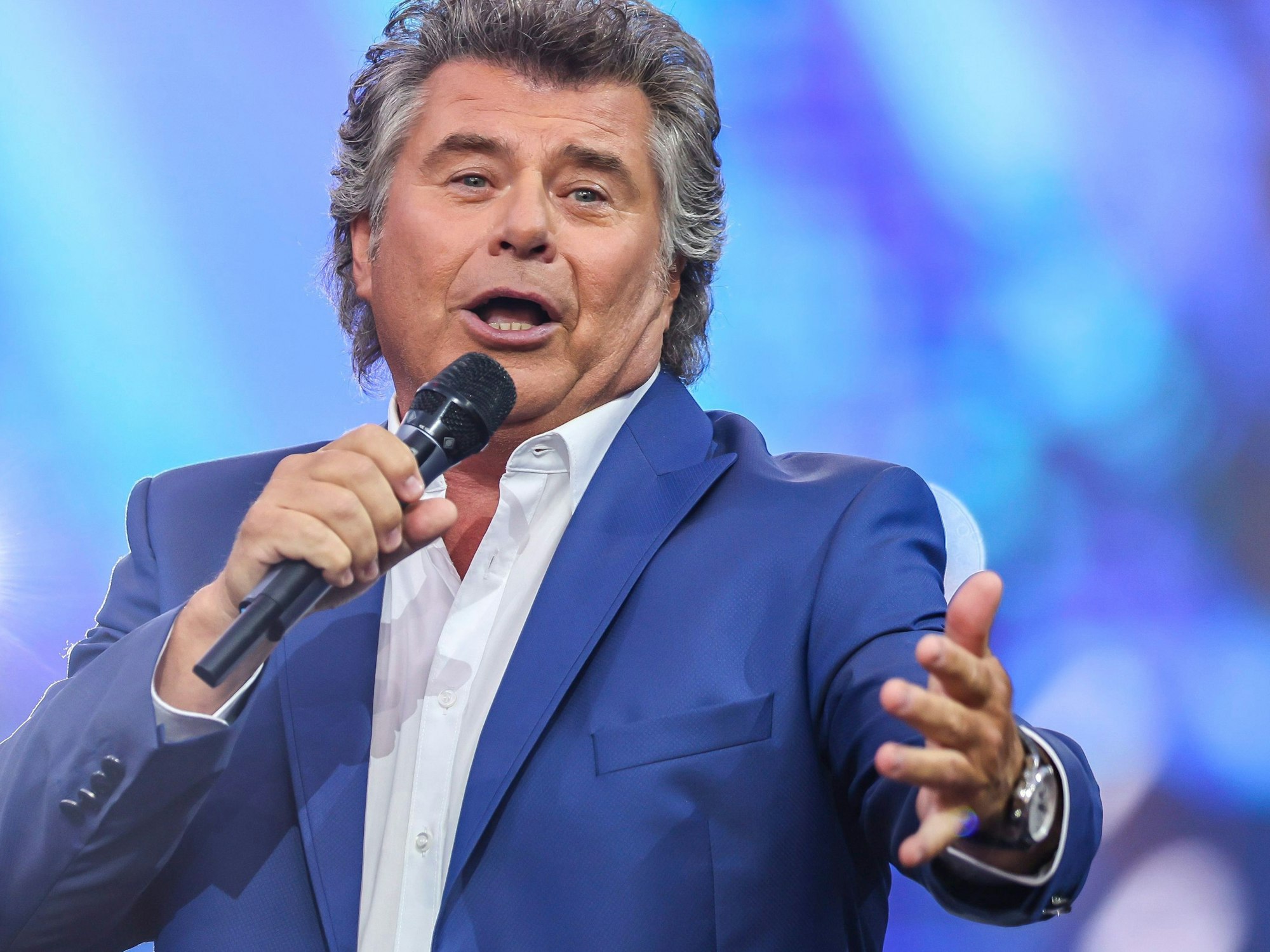 Sänger Andy Borg im Juli 2022 in Leipzig während der Show „Das große Schlagercomeback“ auf der Bühne.