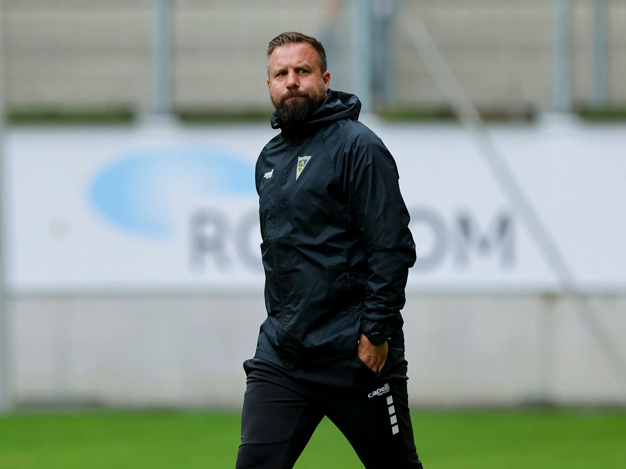 Heiner Backhaus vor einem Testspiel gegen den VfL Bochum.