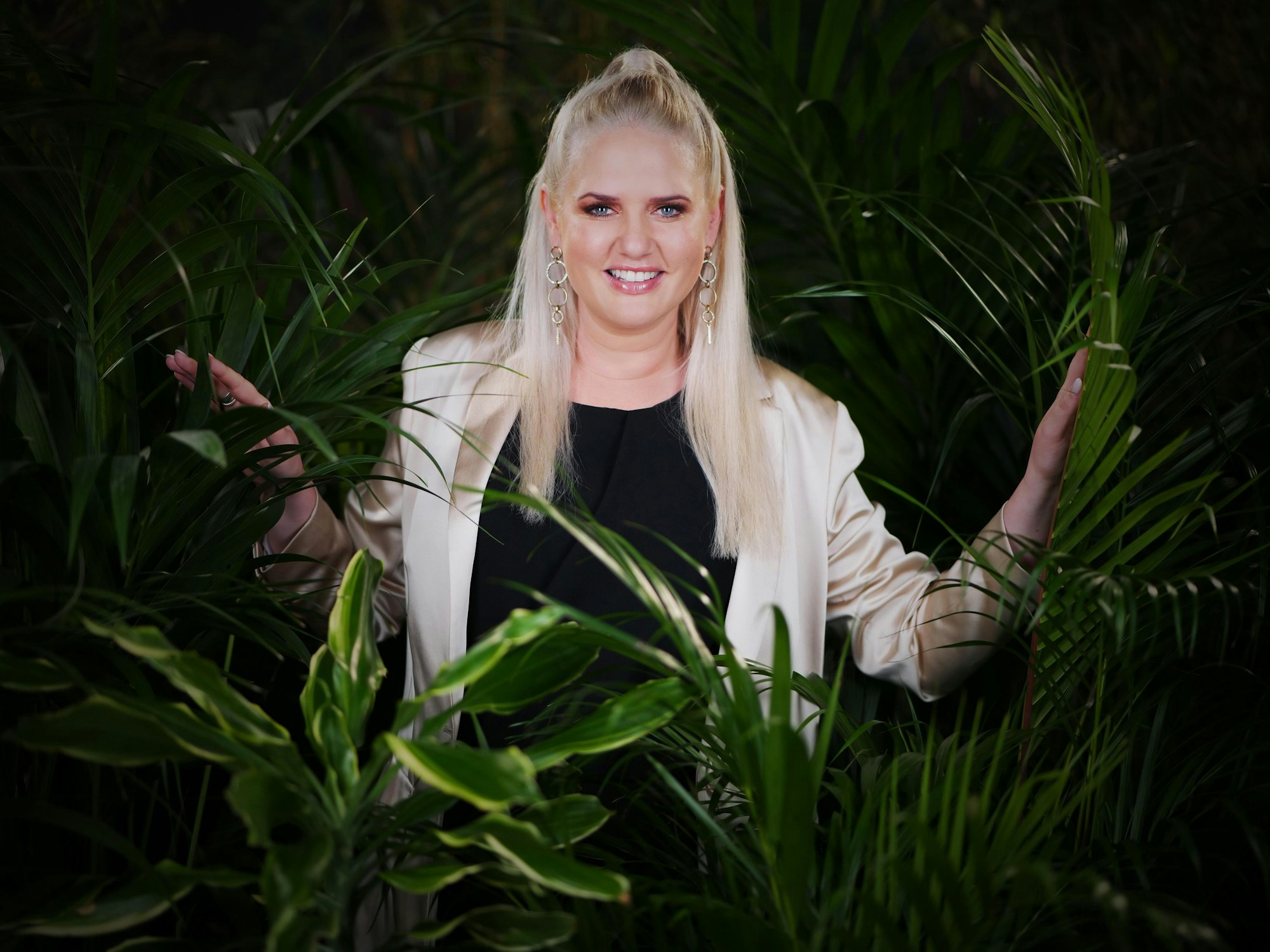 Sarah Knappik beim Foto-Shooting für das Sommer-Dschungelcamp