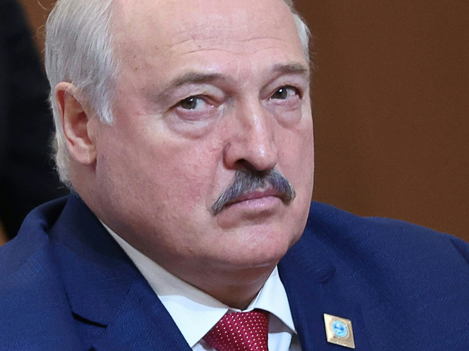Auf diesem von der staatlichen Nachrichtenagentur Sputnik via AP veröffentlichten Foto nimmt der Präsident von Belarus, Alexander Lukaschenko, am 4. Juli 2024 am Gipfeltreffen der Shanghaier Organisation für Zusammenarbeit (SOZ) teil.
