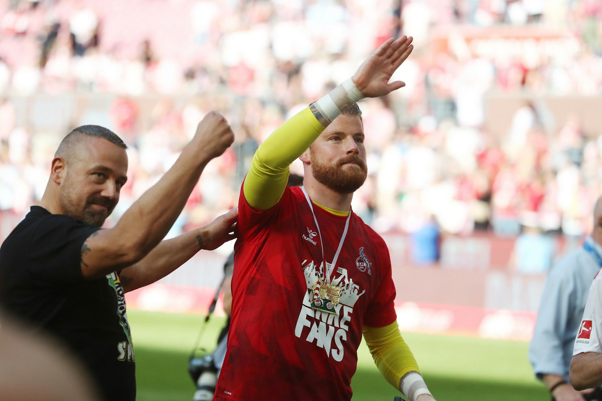 Timo Horn bei seinem Abschied vom 1. FC Köln.